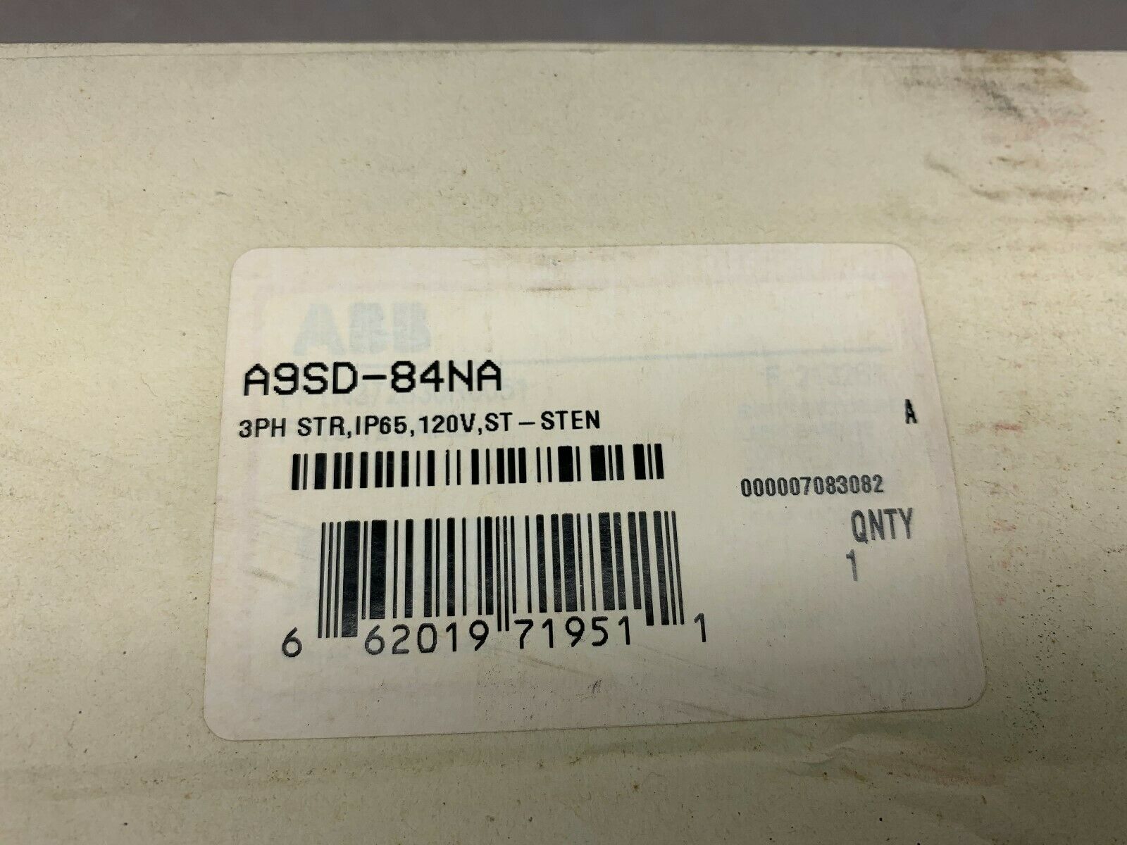 NEW IN BOX ABB "3PH STR,IP65,120V,ST-STEN" A9SD-84NA