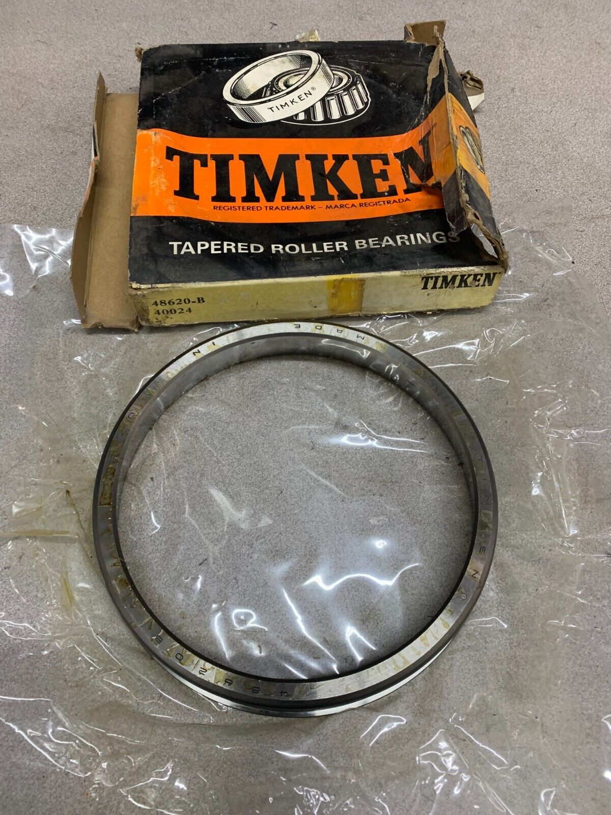 NEW IN BOX TIMKEN TAPERED BEARING CUP 48620-B