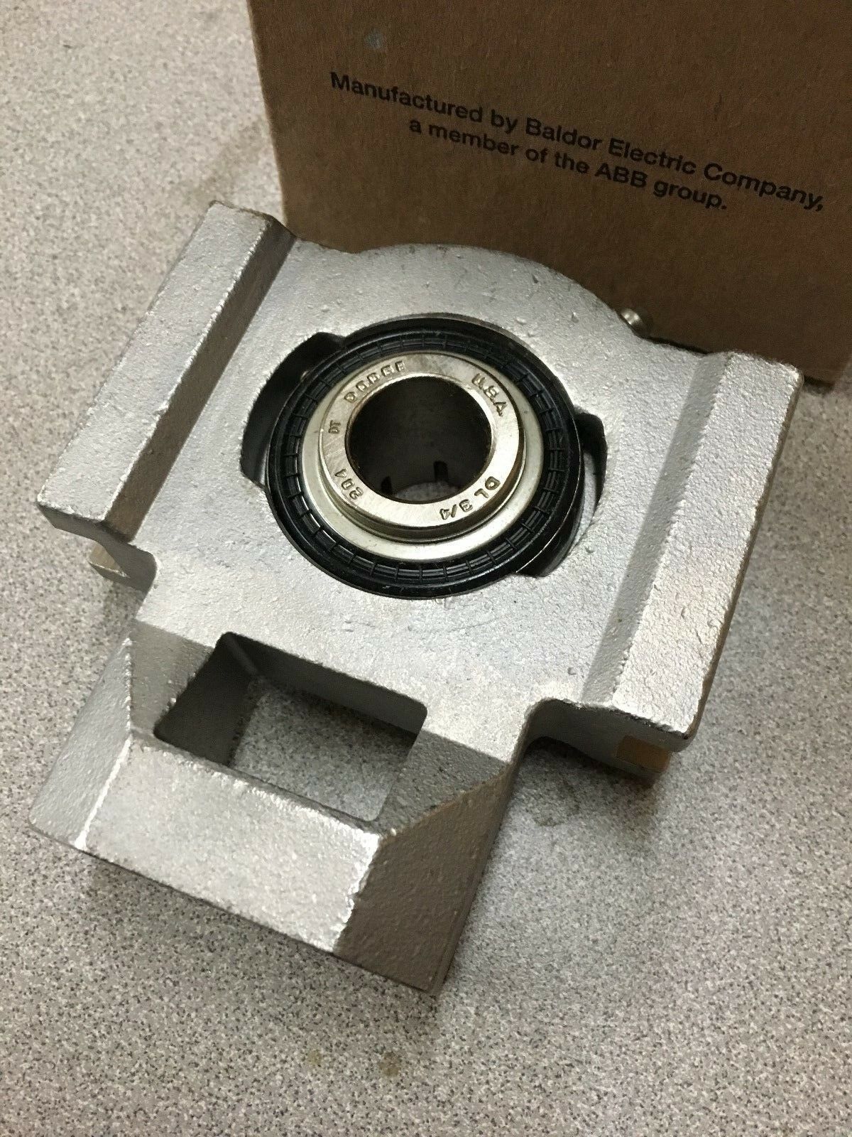 NEW IN BOX DODGE BEARING WSTU-DLEZ-012-SHCR