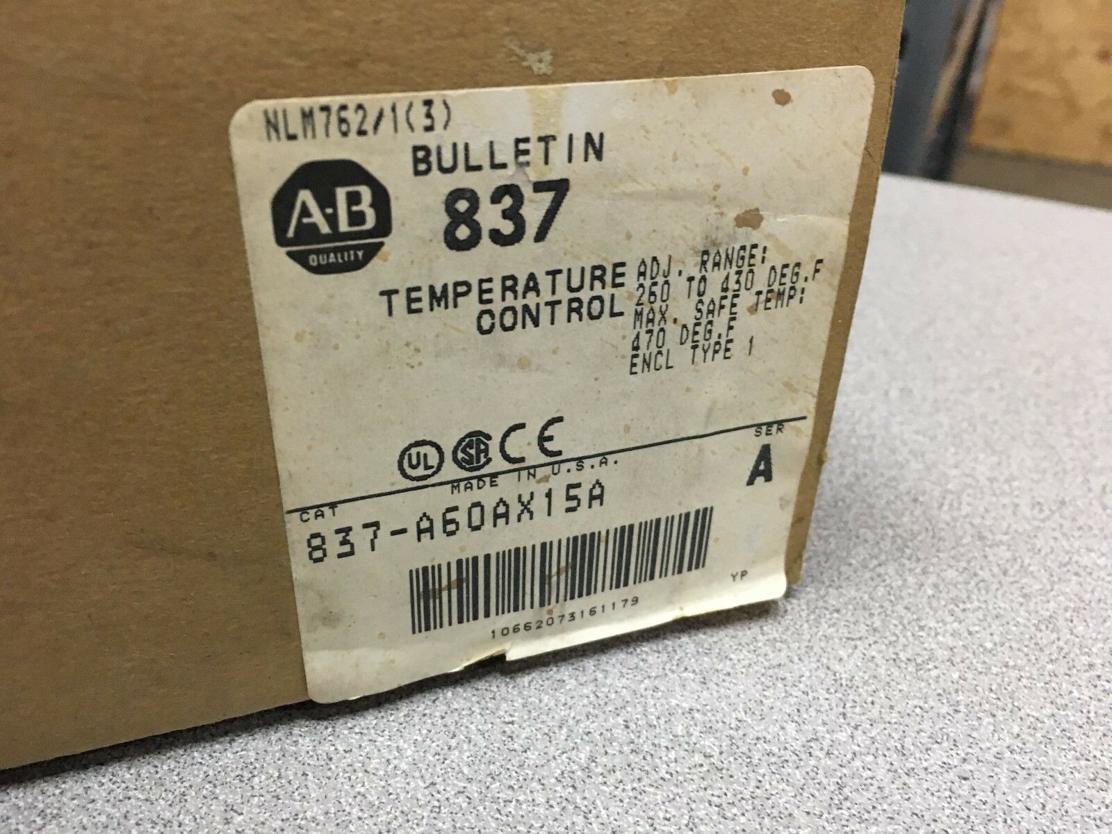 NEW IN BOX ALLEN-BRADLEY TEMPERATURE CONTROL SWITCH 837-A60AX15A SERIES A