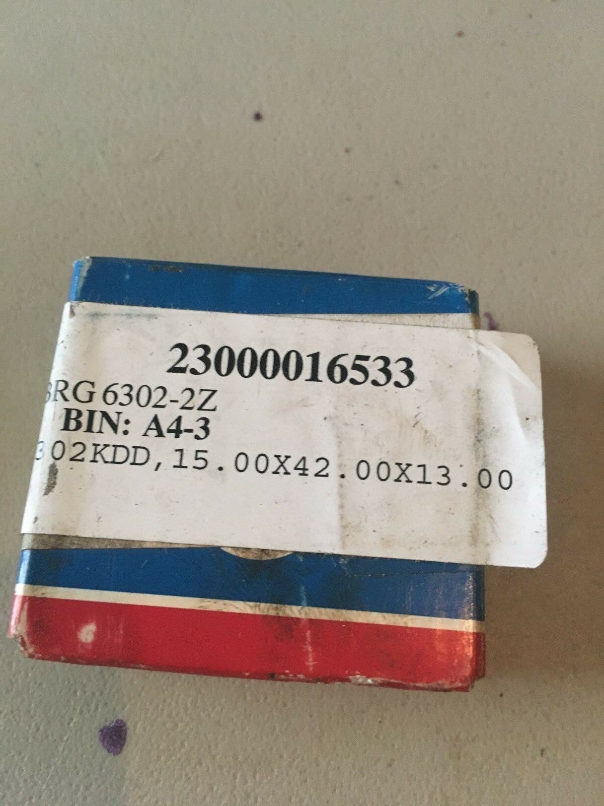 NEW IN BOX SKF BEARING 6302 2ZJEM