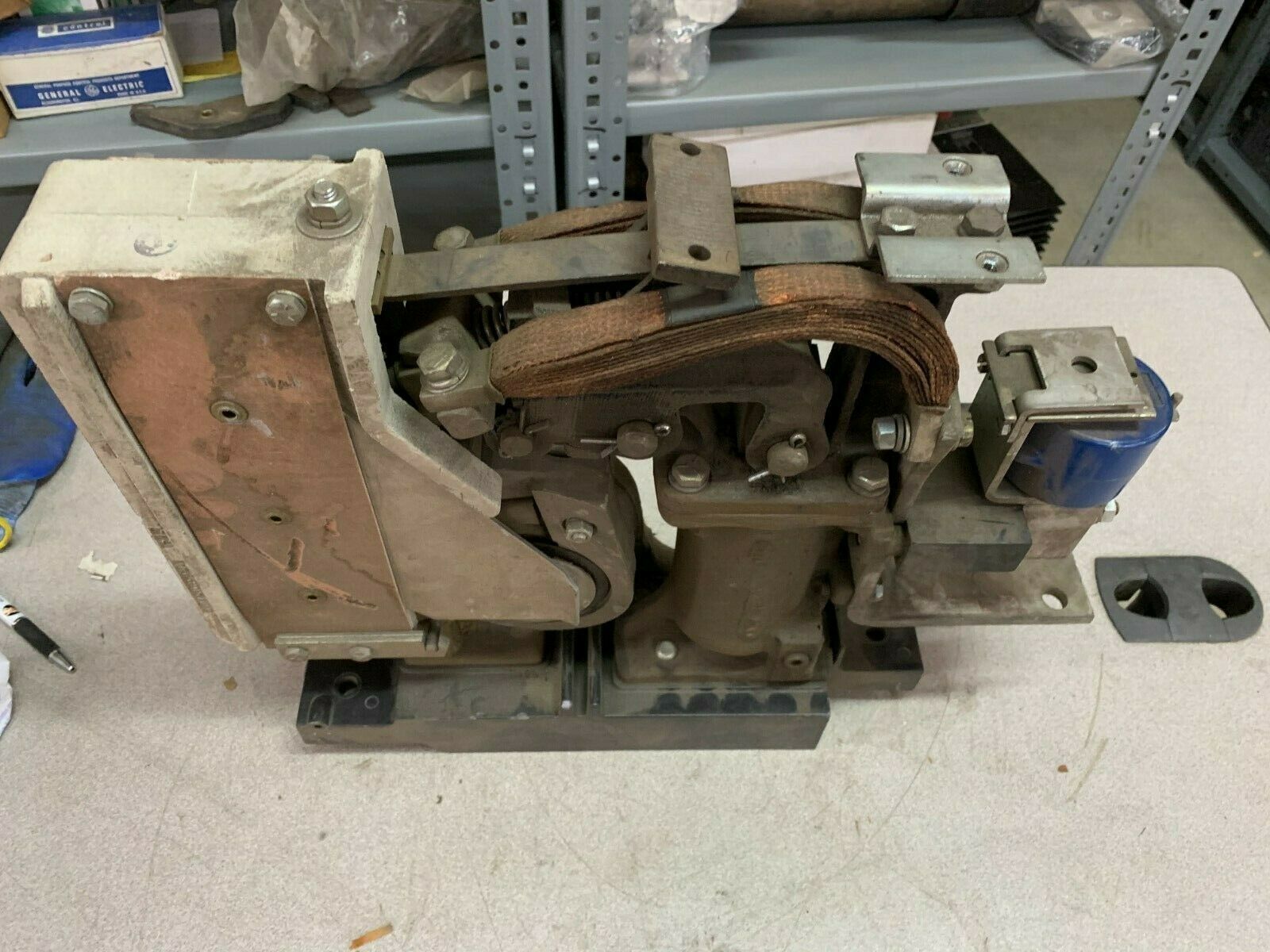 *FOR PARTS* GENERAL ELECTRIC CONTACTOR 17CP2BCII