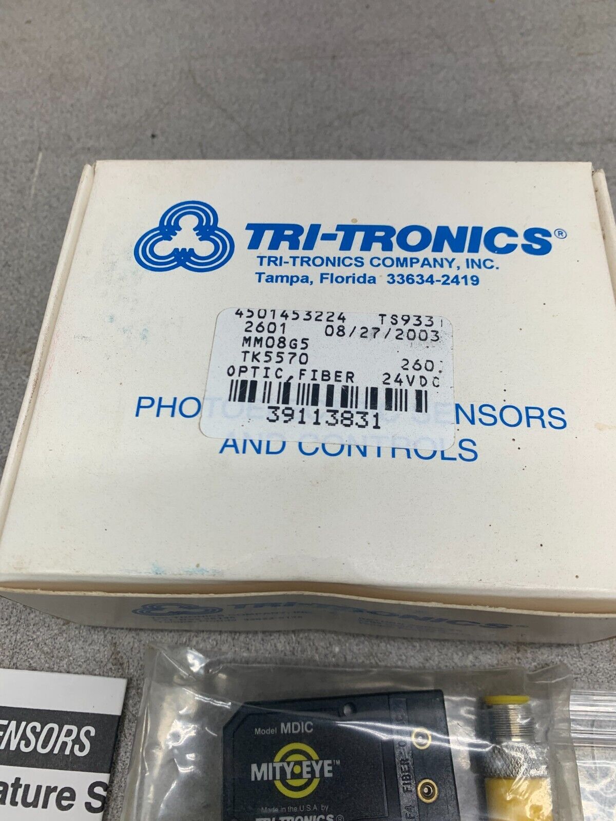 NEW IN BOX TRI-TRONICS MITY-EYE W/C FIBEROPTIC SENSOR MDICF4