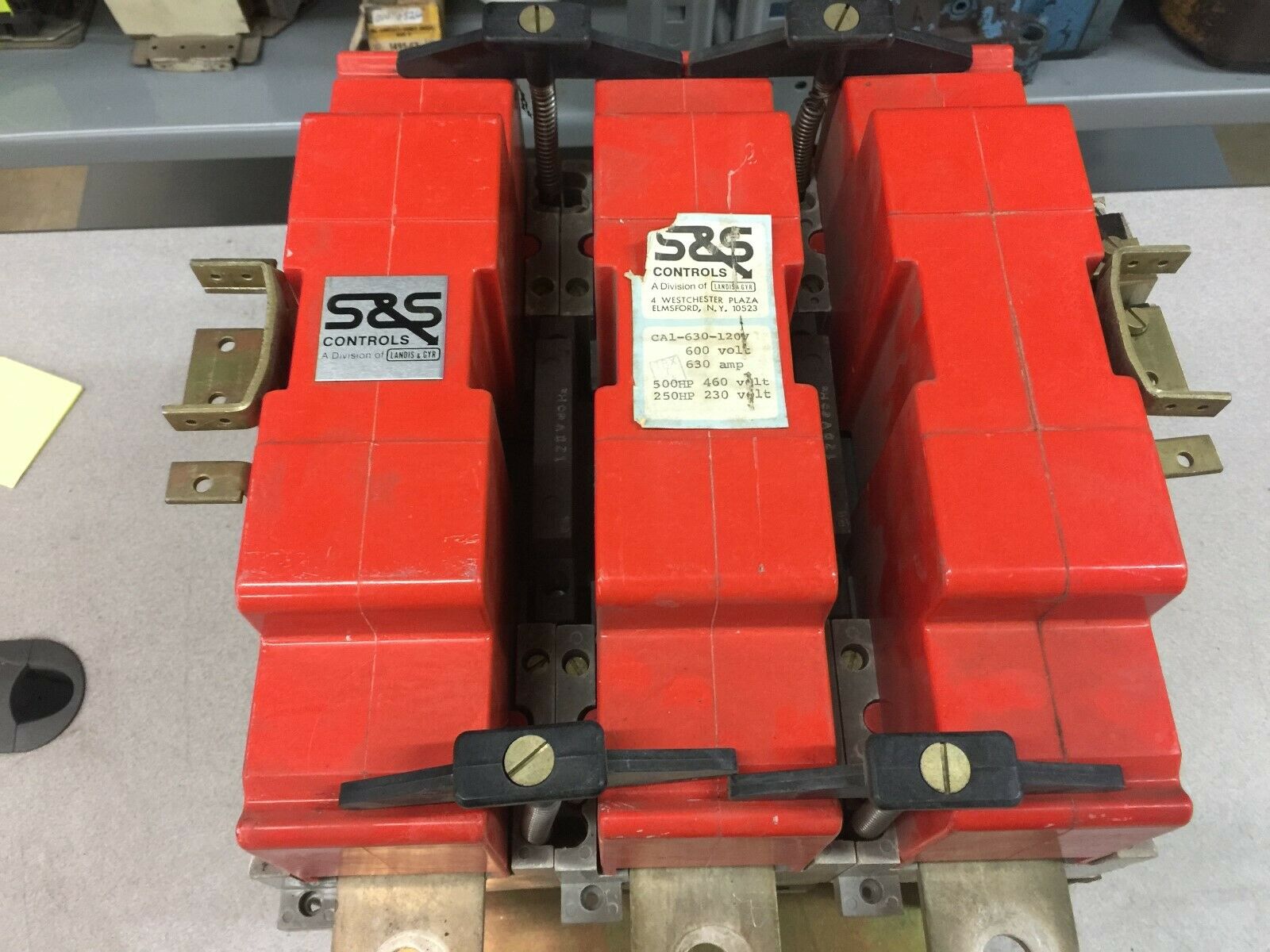 USED S & S CONTROLS 120 VAC COIL 630 AMP 600 VAC 3 POLE CONTACTOR CA1-630-120