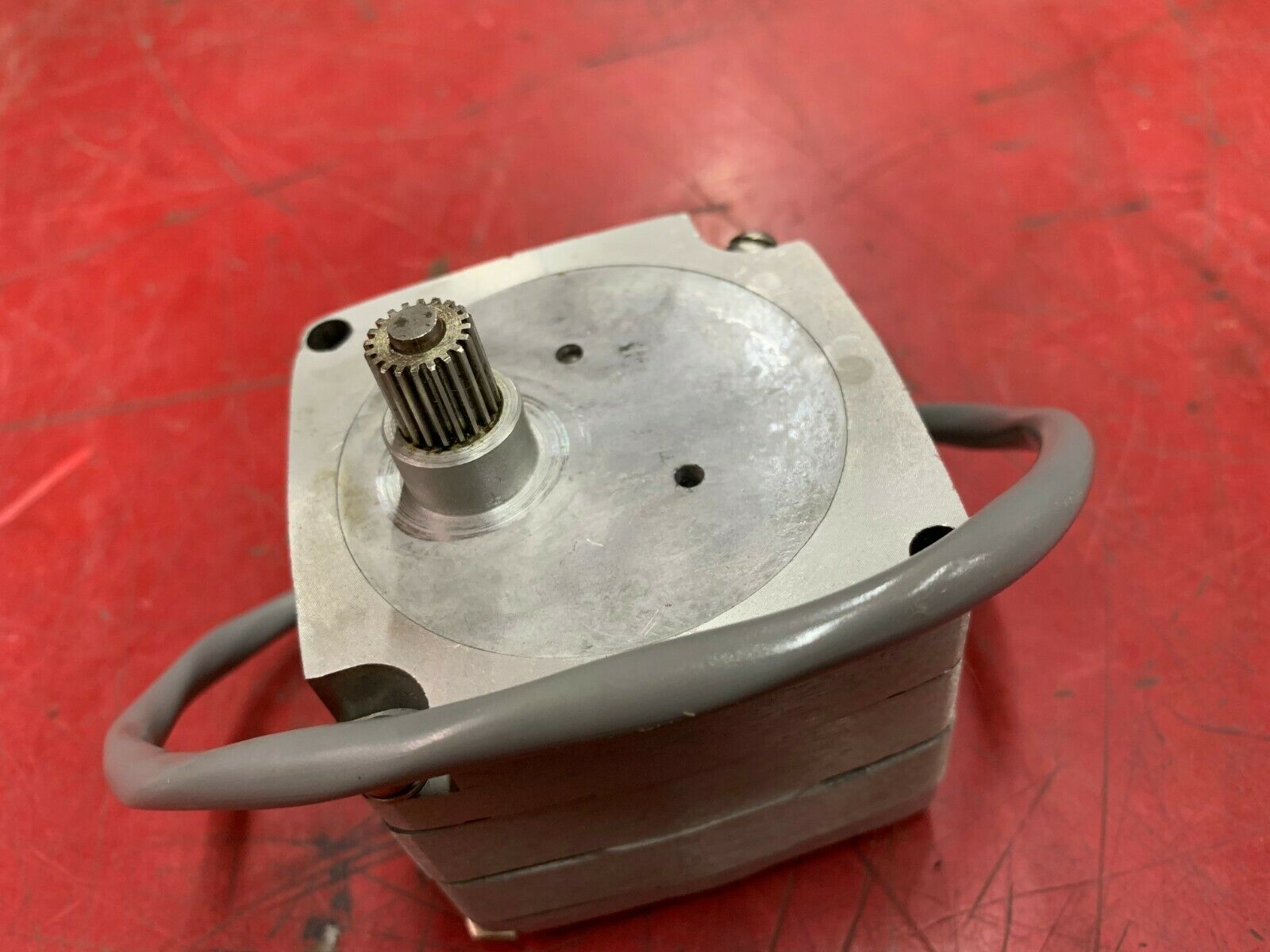 USED HONEYWELL SYNCHRONOUS MOTOR 30362481-001