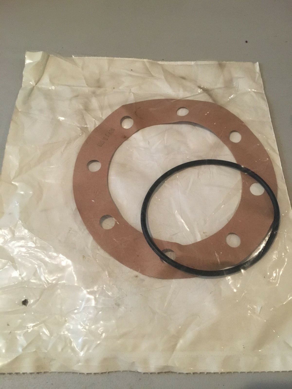 NEW IN BAG FALK SEAL AND GASKET KIT 0729143