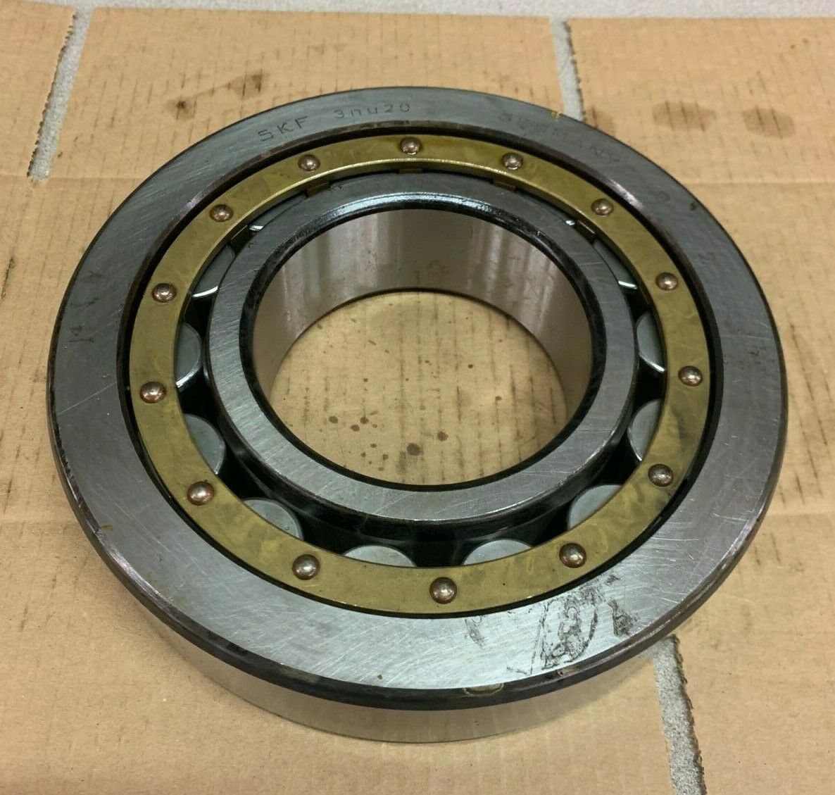 NEW NO BOX SKF 3NU20 CYLINDRICAL ROLLER BEARING NU320/C3