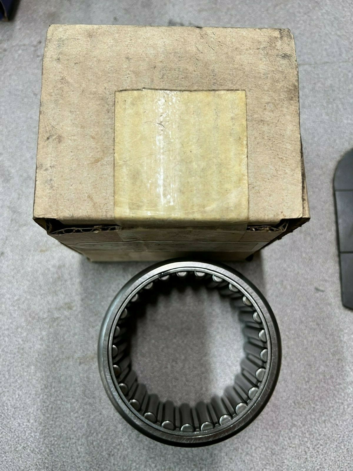 NEW IN BOX MCGILL HJ405228 NEEDLE BEARING MR-40