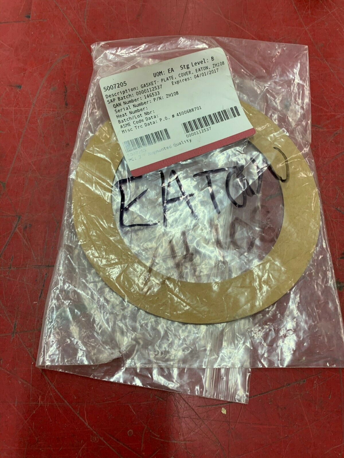 NEW IN BAG EATON GASKET ZH108