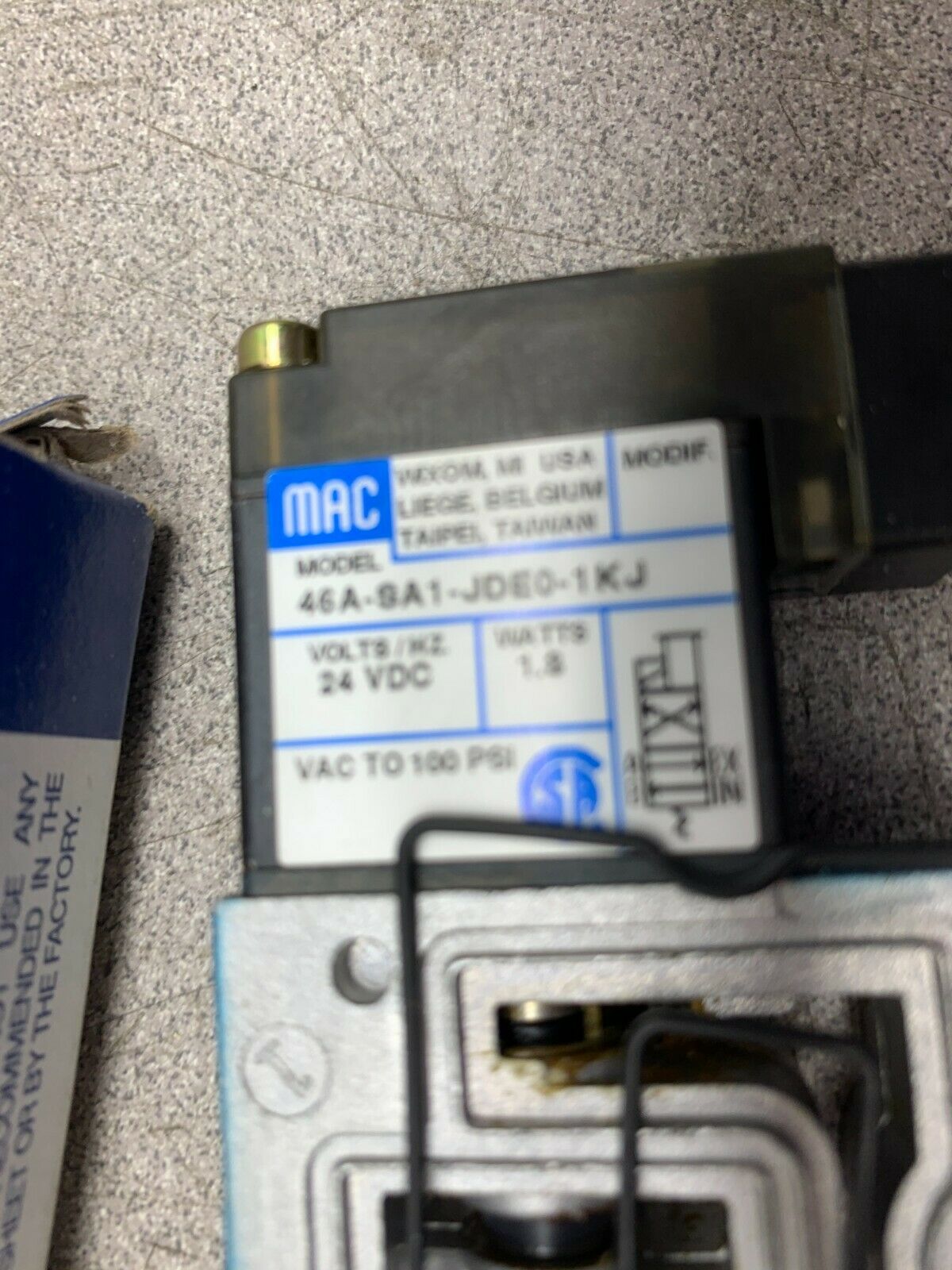 NEW IN BOX MAC VALVE 46A-SA1-JDE0-1KJ