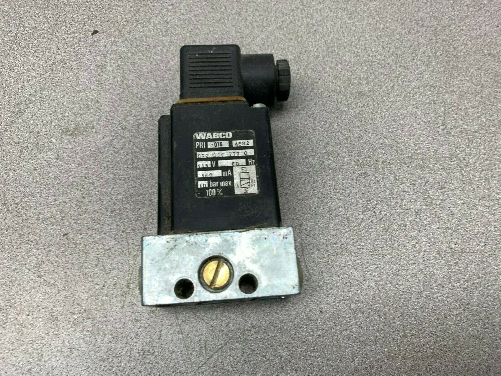 USED WABCO SOLENOID VALVE 572 330 777 0