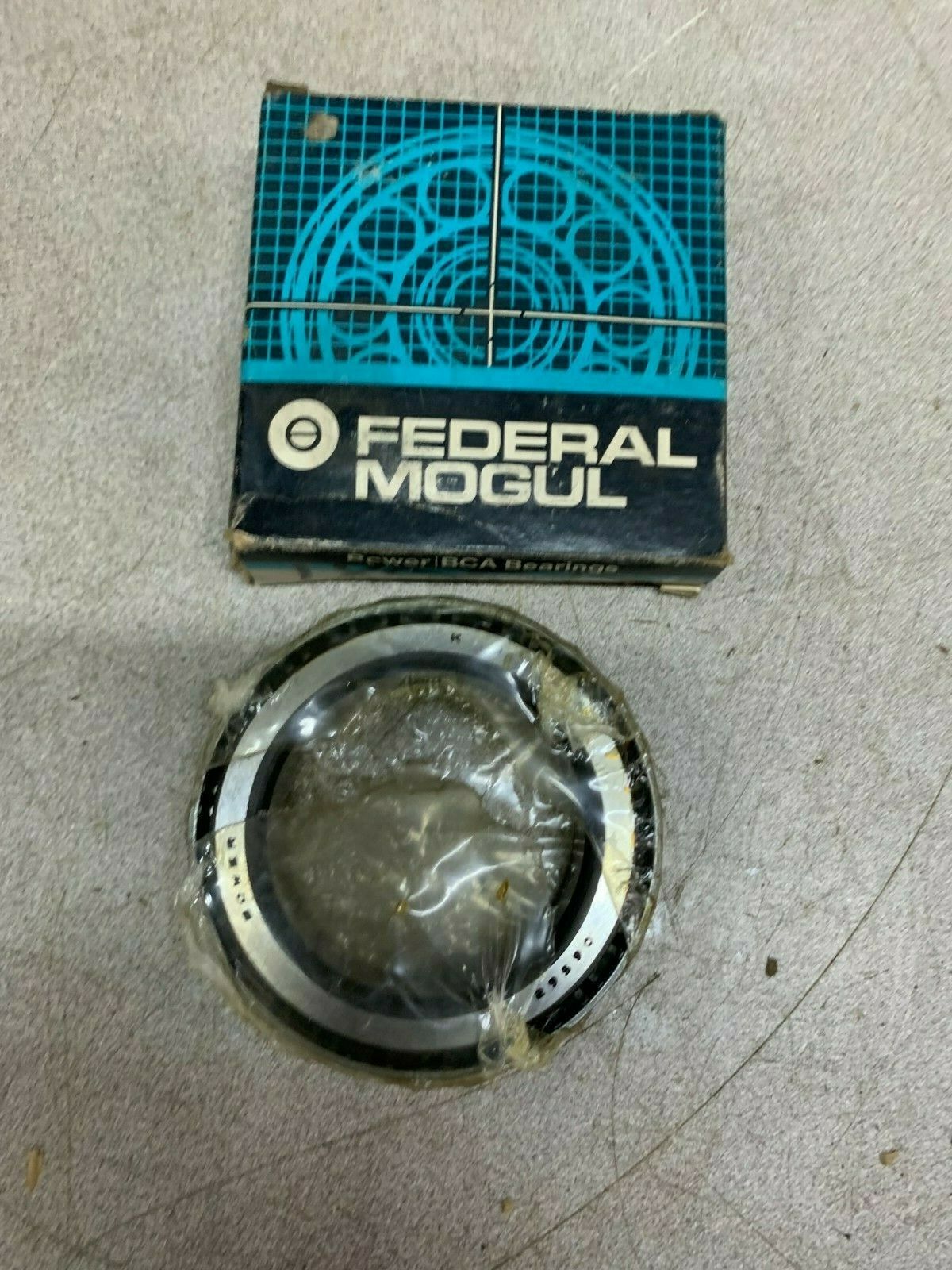 NEW IN BOX BOWER ROLLER BEARING 29590