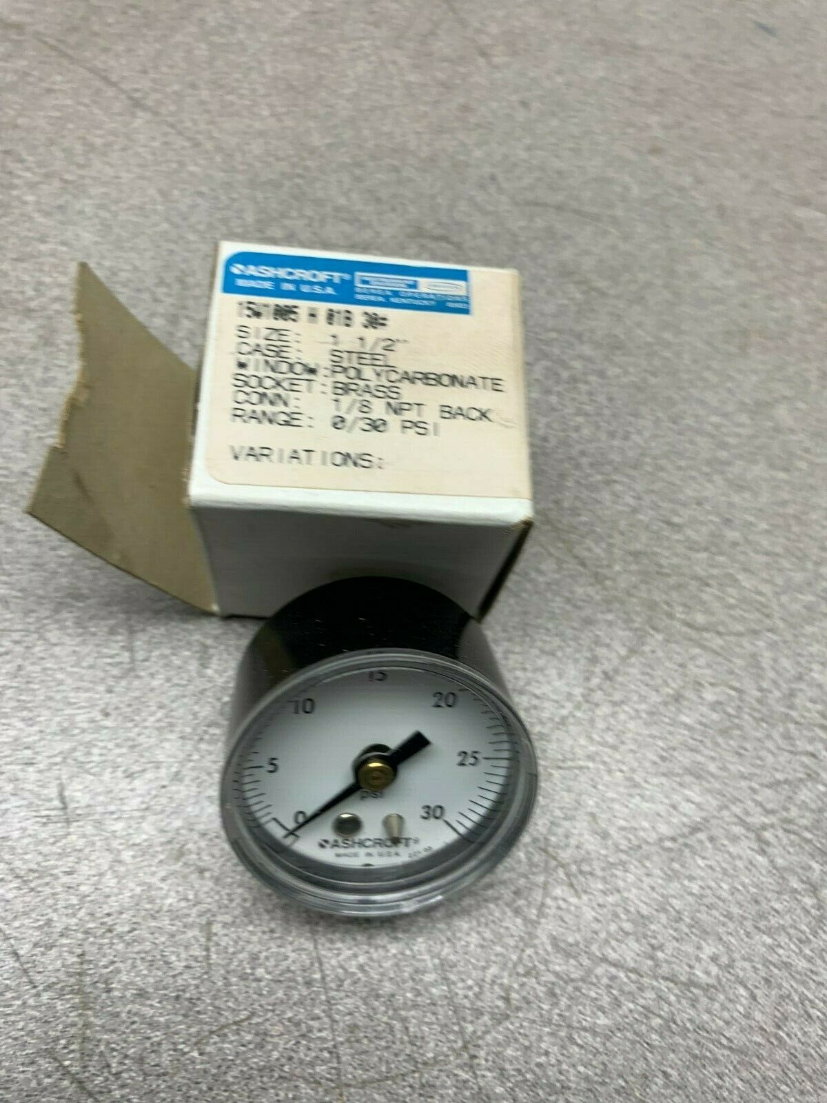 LOT OF 2 NEW IN BOX ASHCROFT 0/30 PSI PRESSURE GAUGE 15W1005 H 01B