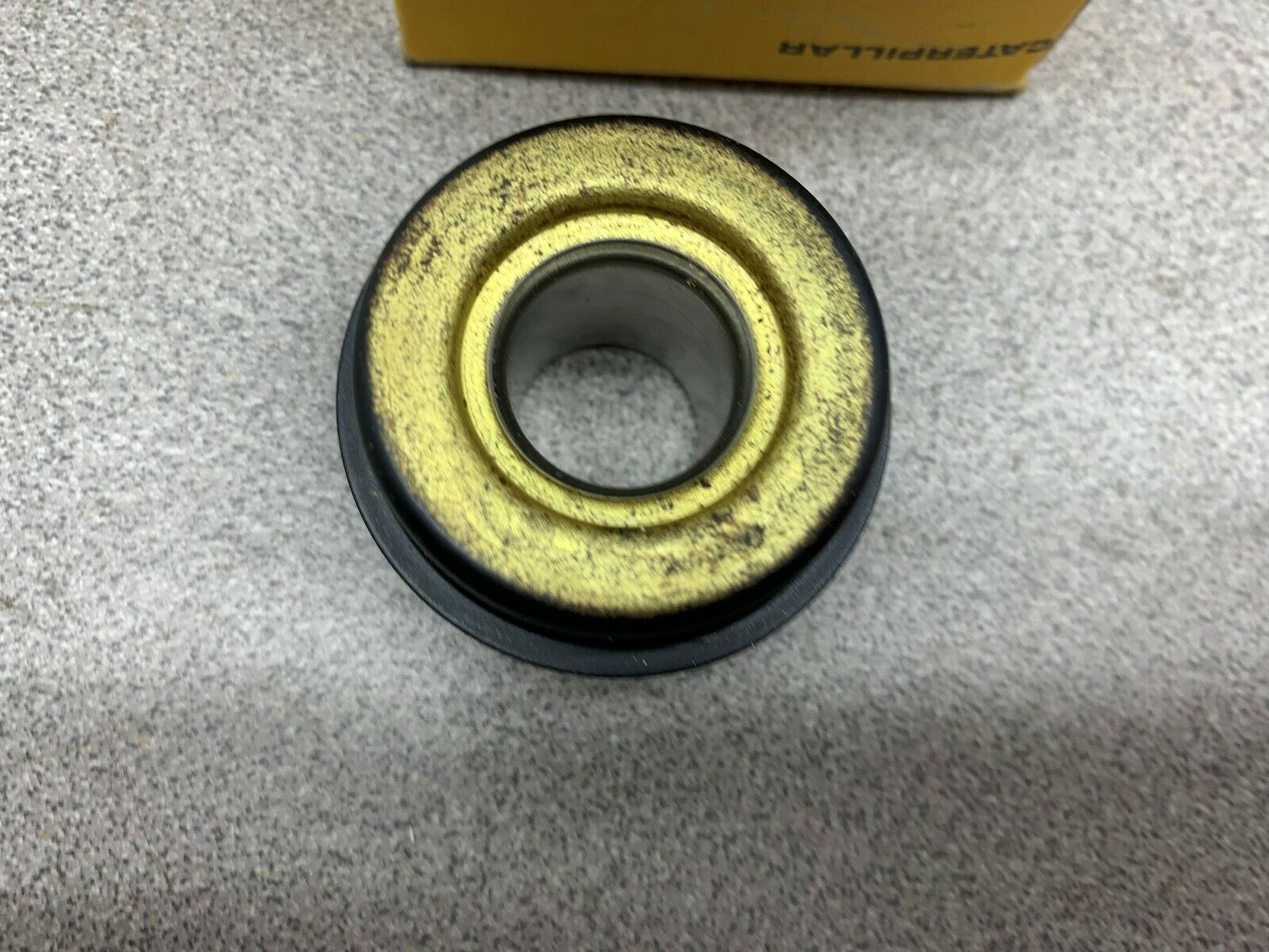 NEW IN BOX CATERPILLAR BEARING 2W712