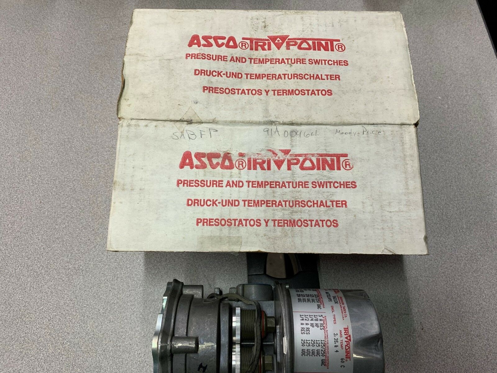 NEW IN BOX ASCO VALVE SA21DK