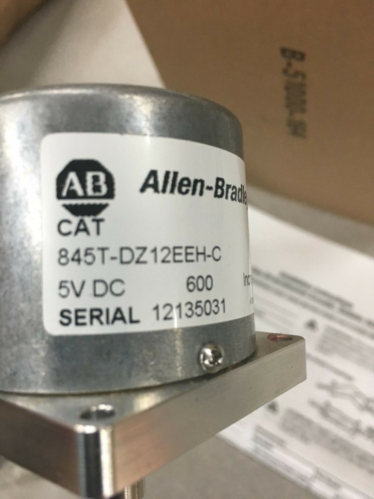 NEW IN BOX ALLEN-BRADLEY ENCODER 845T-DZ12EEH-C SERIES B