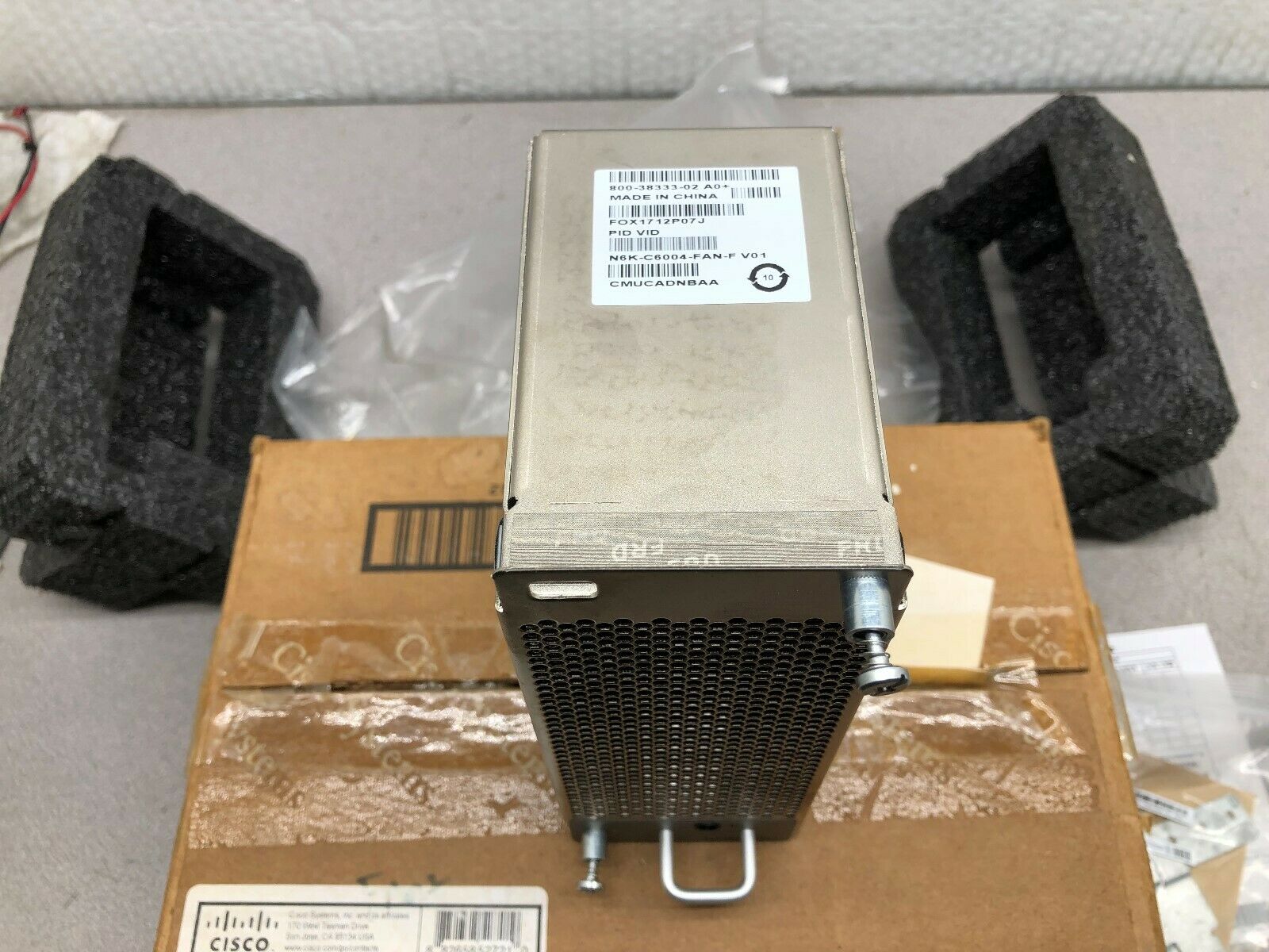 NEW IN BOX CISCO SERVER COOLING FAN N6KC6004-FAN-F