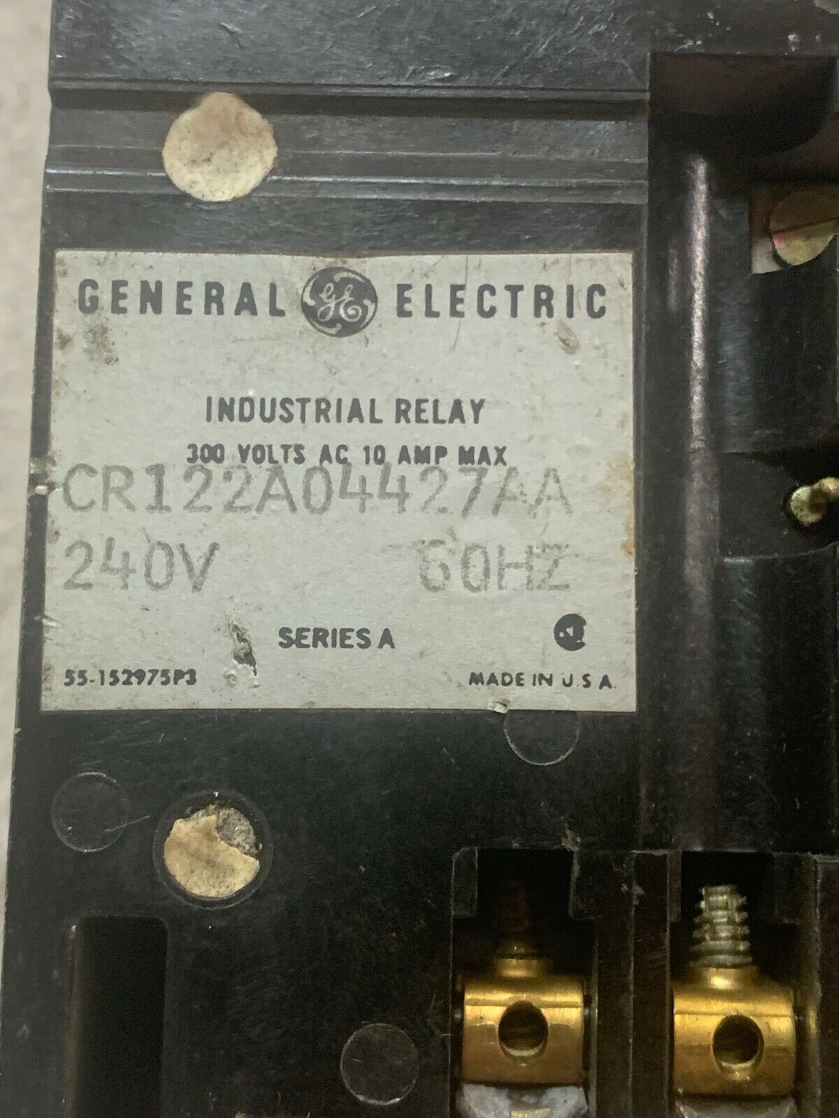 USED GENERAL ELECTRIC INDUSTRIAL RELAY CR122A04427AA