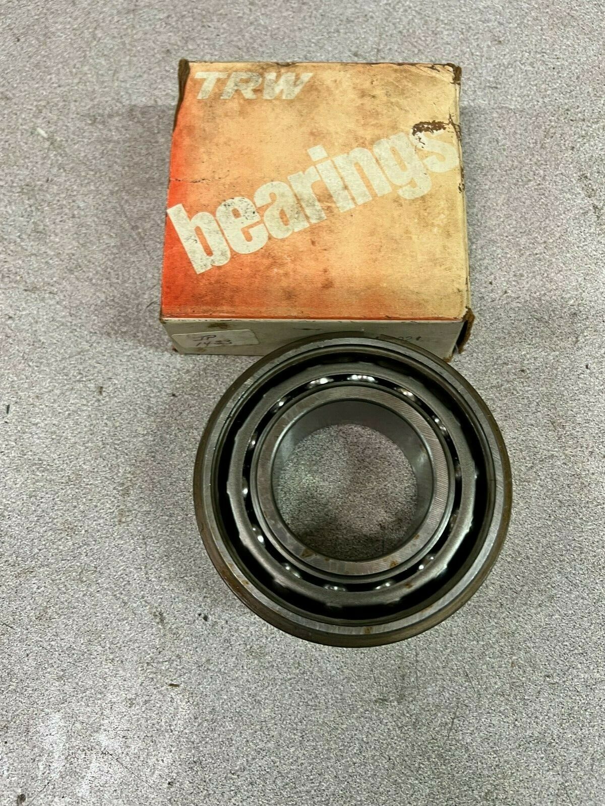 NEW IN BOX MRC/TRW CONTACT BEARING 5209MG