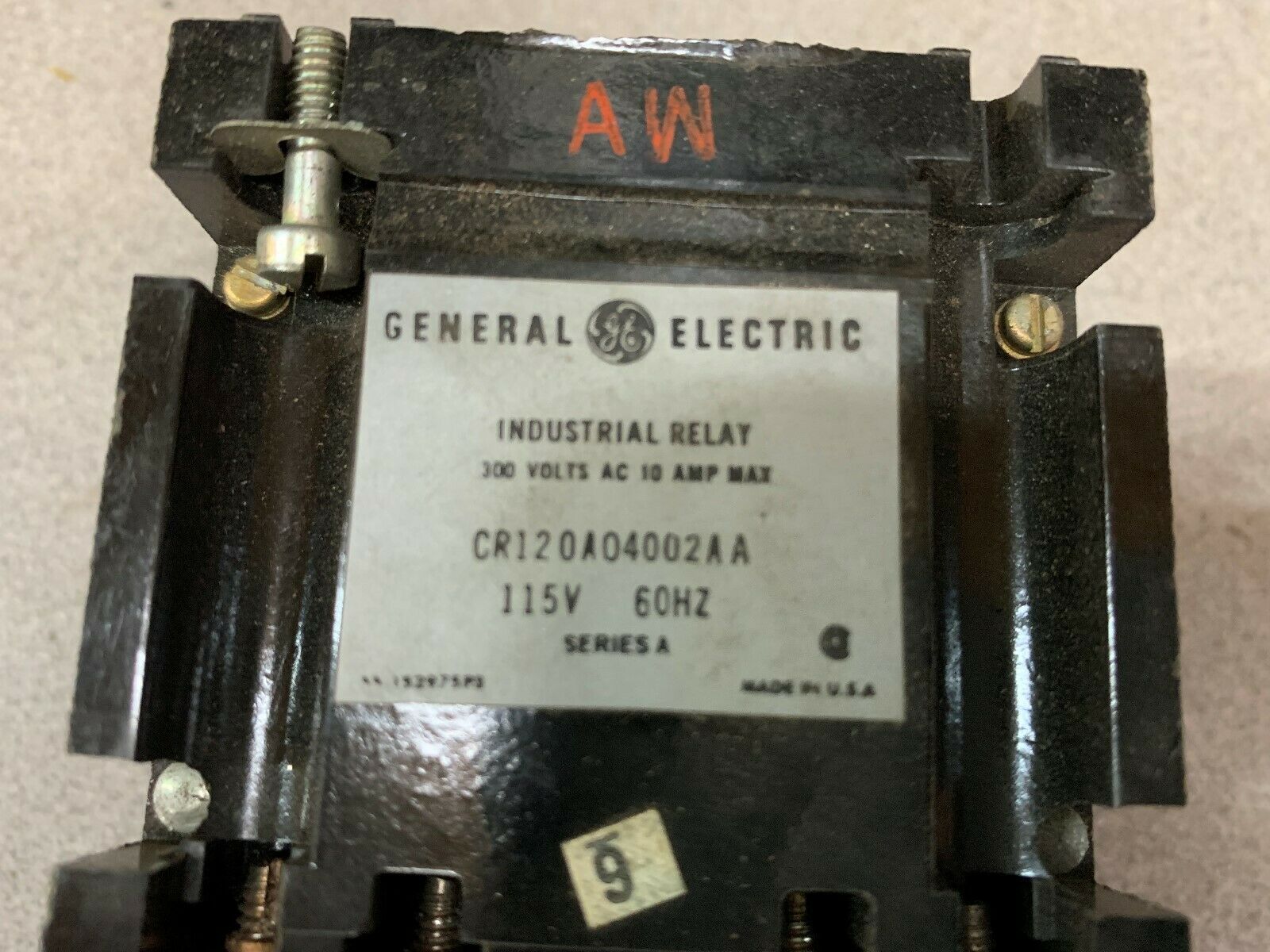 NEW NO BOX GE RELAY CR120A04002AA