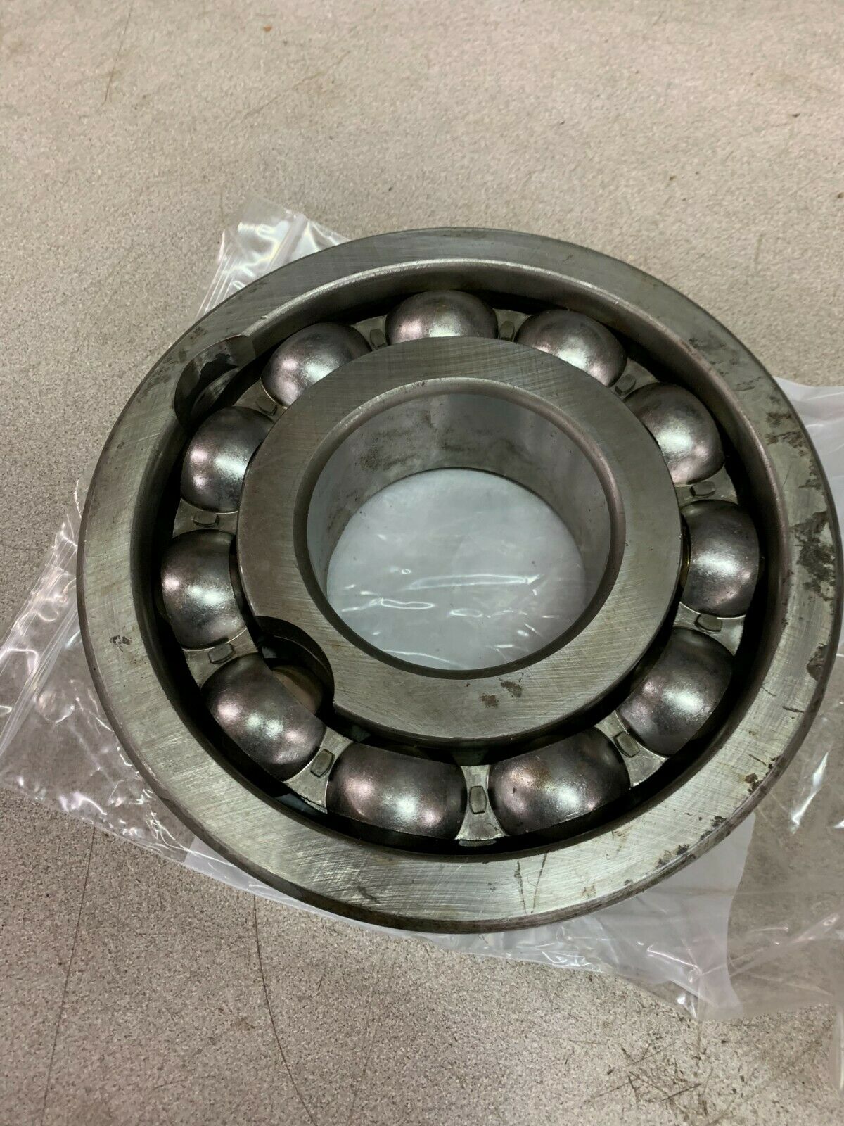 NEW NO BOX MRC DEEP GROOVE BALL BEARING 417M