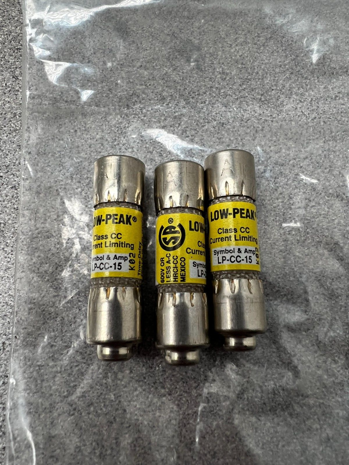 LOT OF 3 NEW NO BOX LOW PEAK FUSE LP-CC-15