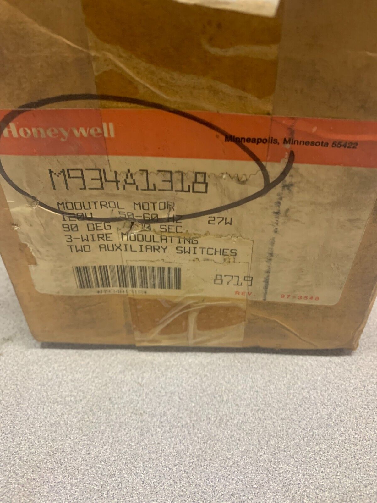 NEW IN BOX HONEYWELL MODUTROL MOTOR M934A1318