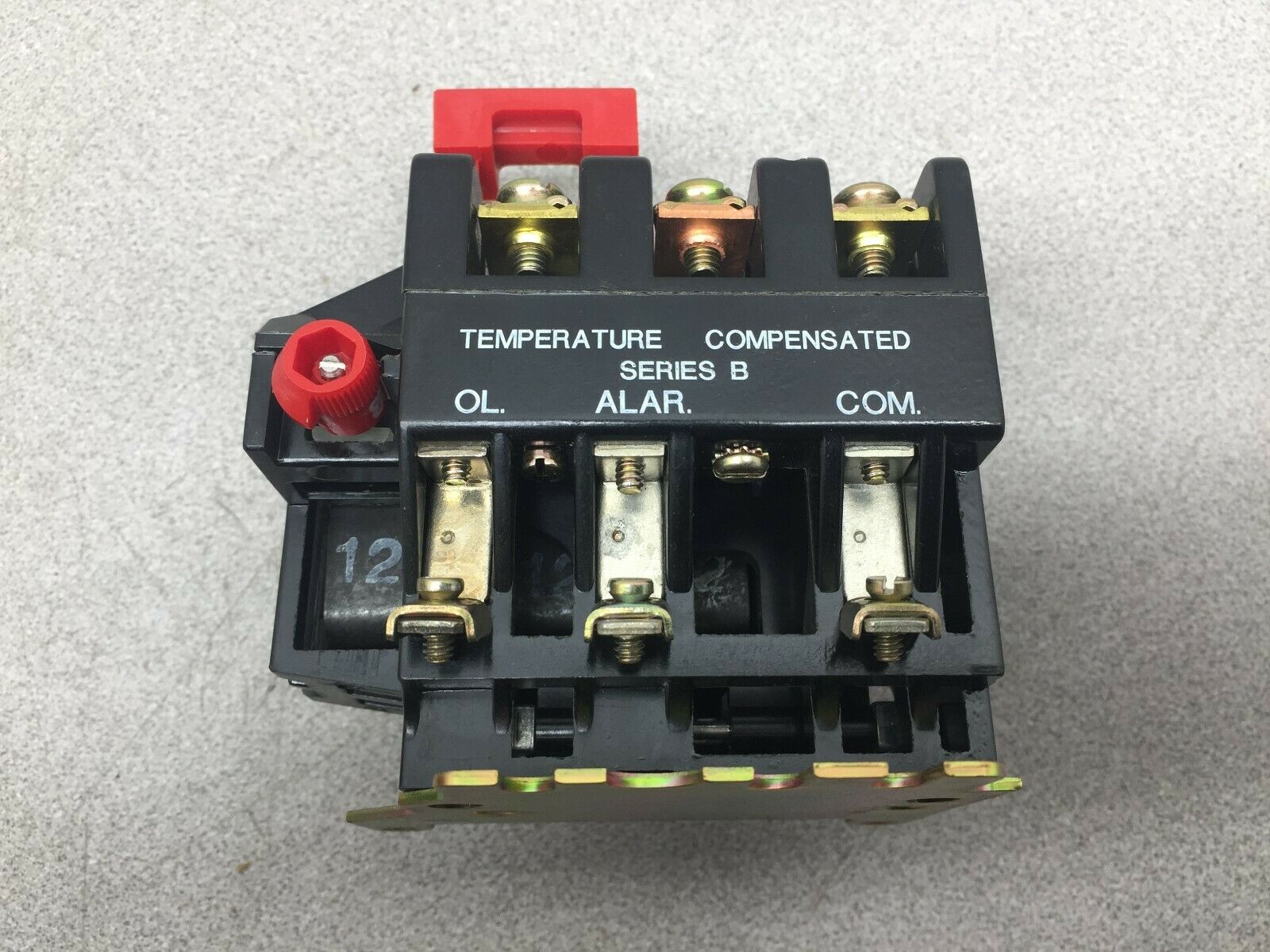 NEW IN BOX SQUARE D 3 POLE 600 VAC THERMAL OVERLOAD RELAY 9065SD06 B