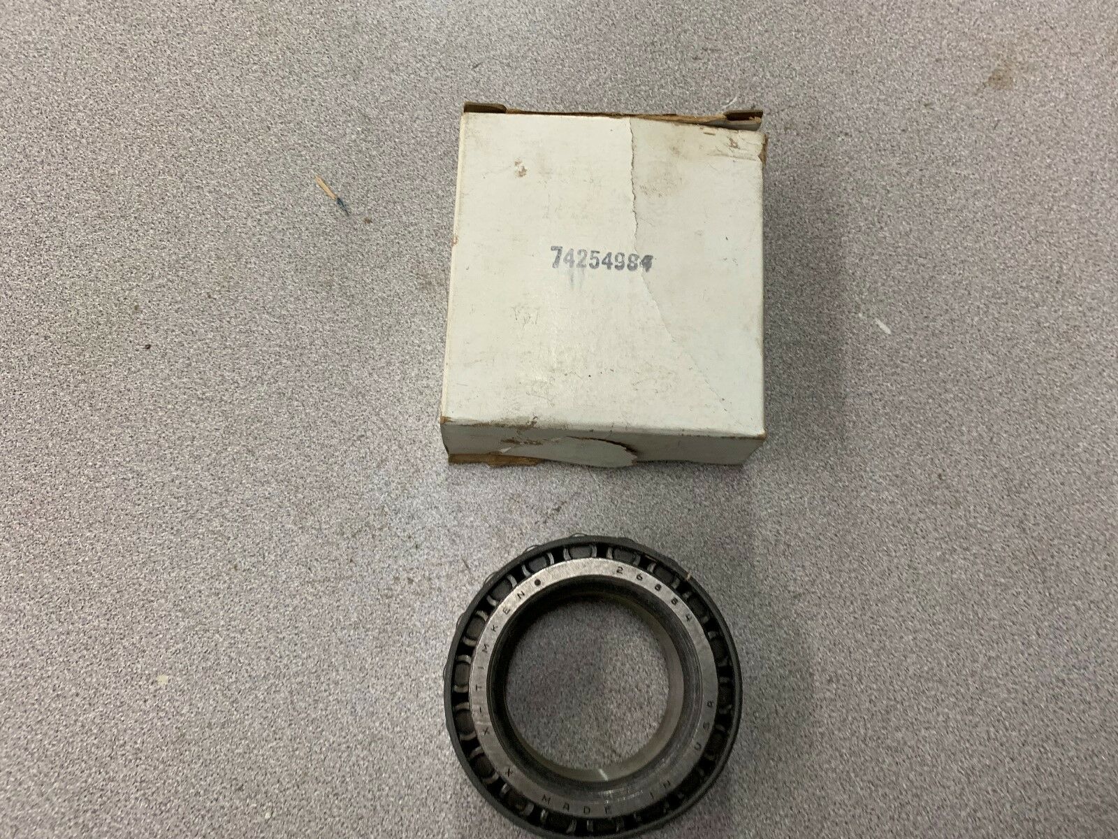 LOT OF 3 NEW NO BOX TIMKEN BEARING 26884