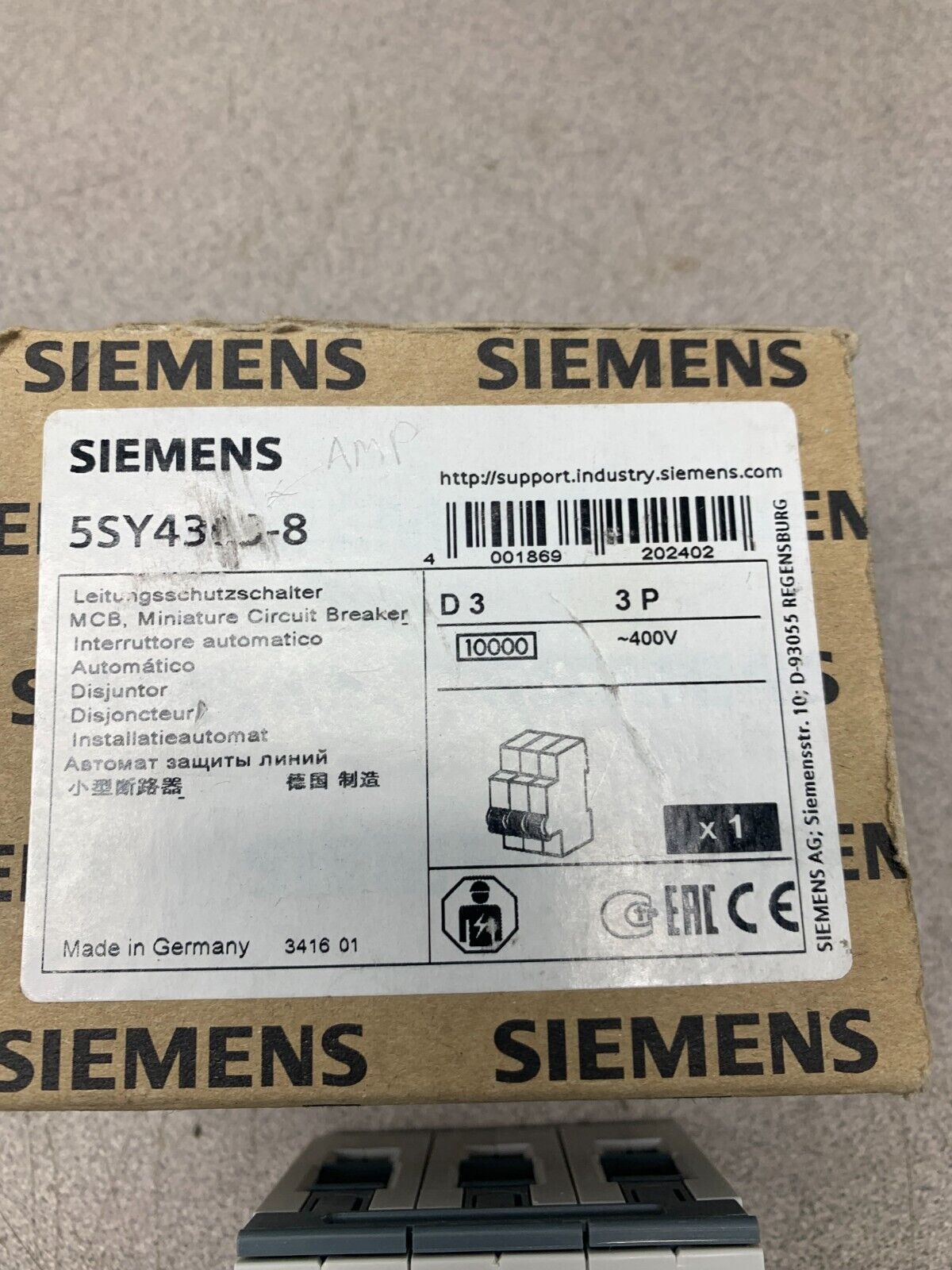 NEW IN BOX SIEMENS D3 3P 400V. CIRCUIT BREAKER 5SY4303-8