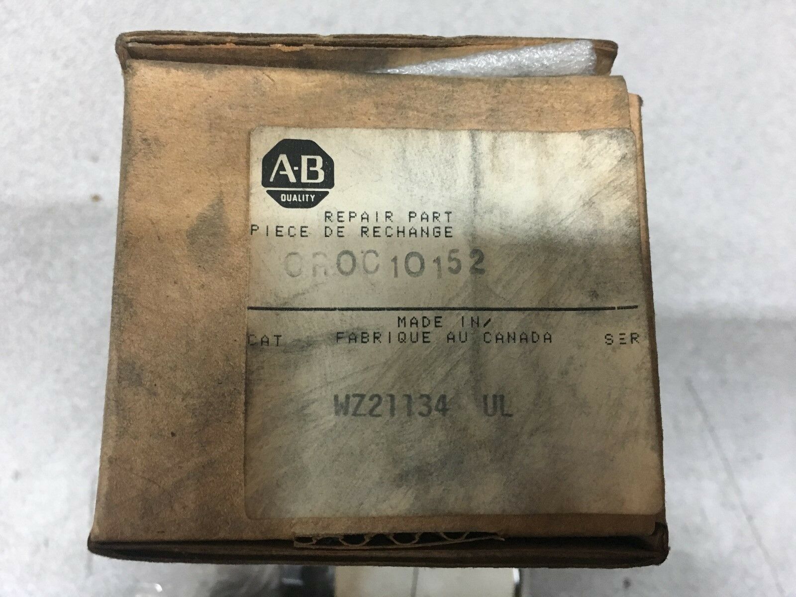 NEW IN BOX ALLEN BRADLEY REPAIR PART 0R0C10152