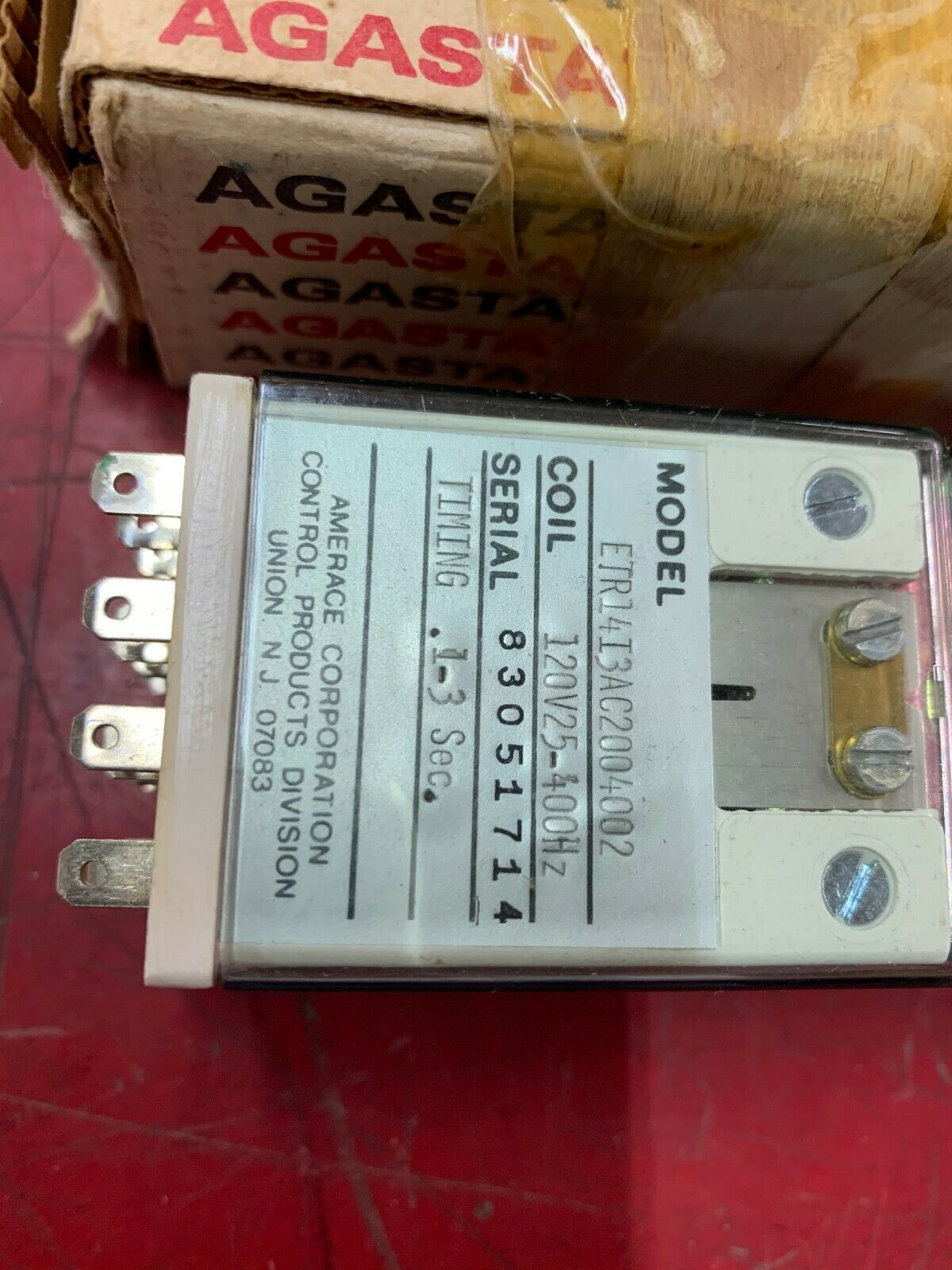 NEW IN BOX AGASTAT .1-3 SEC TIMING RELAY ETR14I3AC2004002