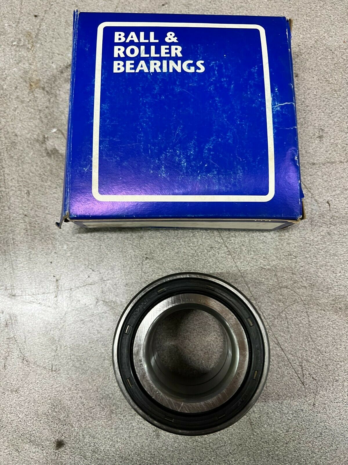 NEW IN BOX NTN DE0871CS32 WHEEL BEARING 513024