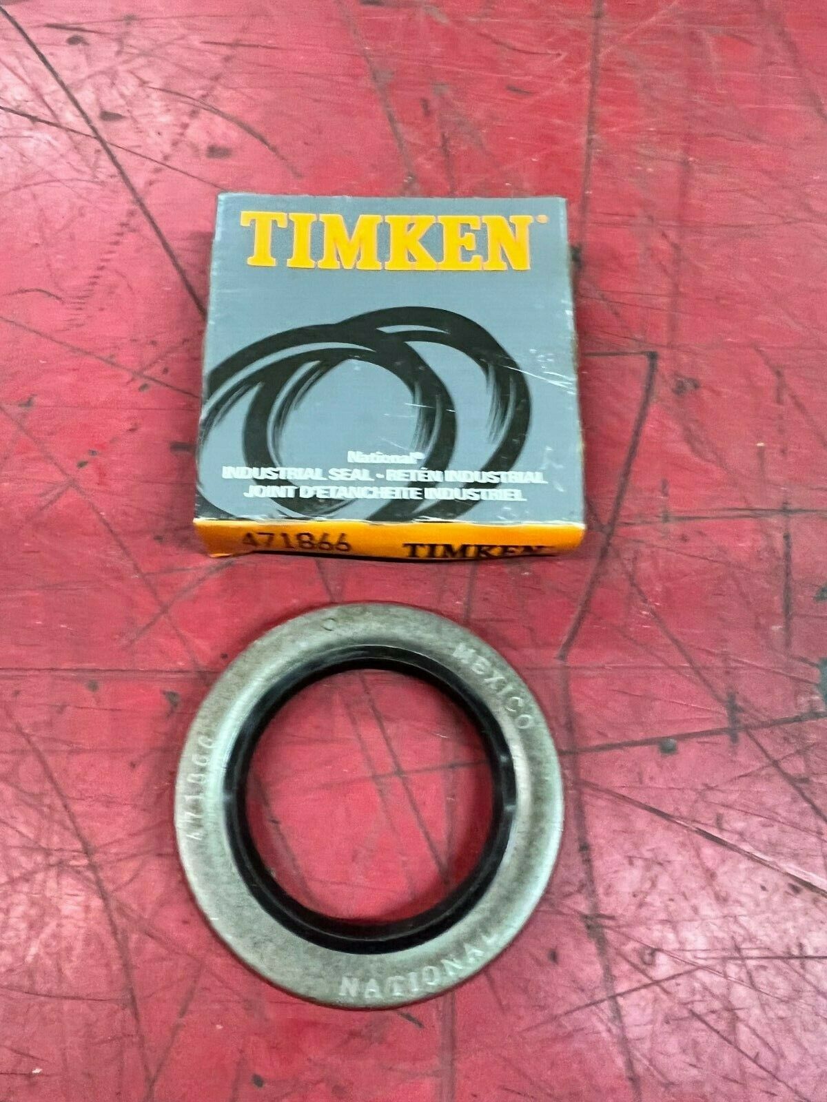 LOT OF 2 NEW IN BOX TIMKEN SEAL 471866