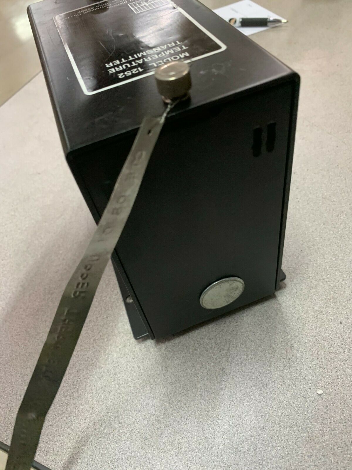 NEW NO BOX YSI INDUSTRIAL TEMPERATURE TRANSMITTER 1252