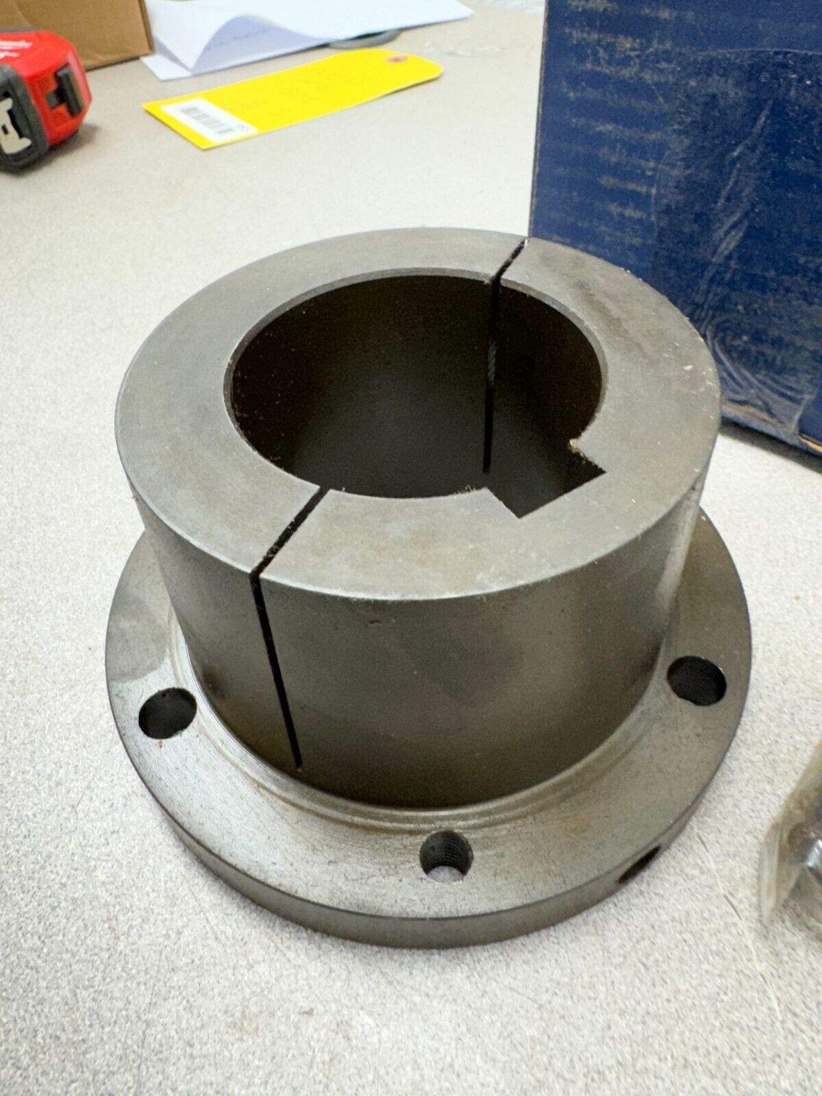 NEW IN BOX MARTIN SPLIT TAPER BUSHING R1 2 7/16