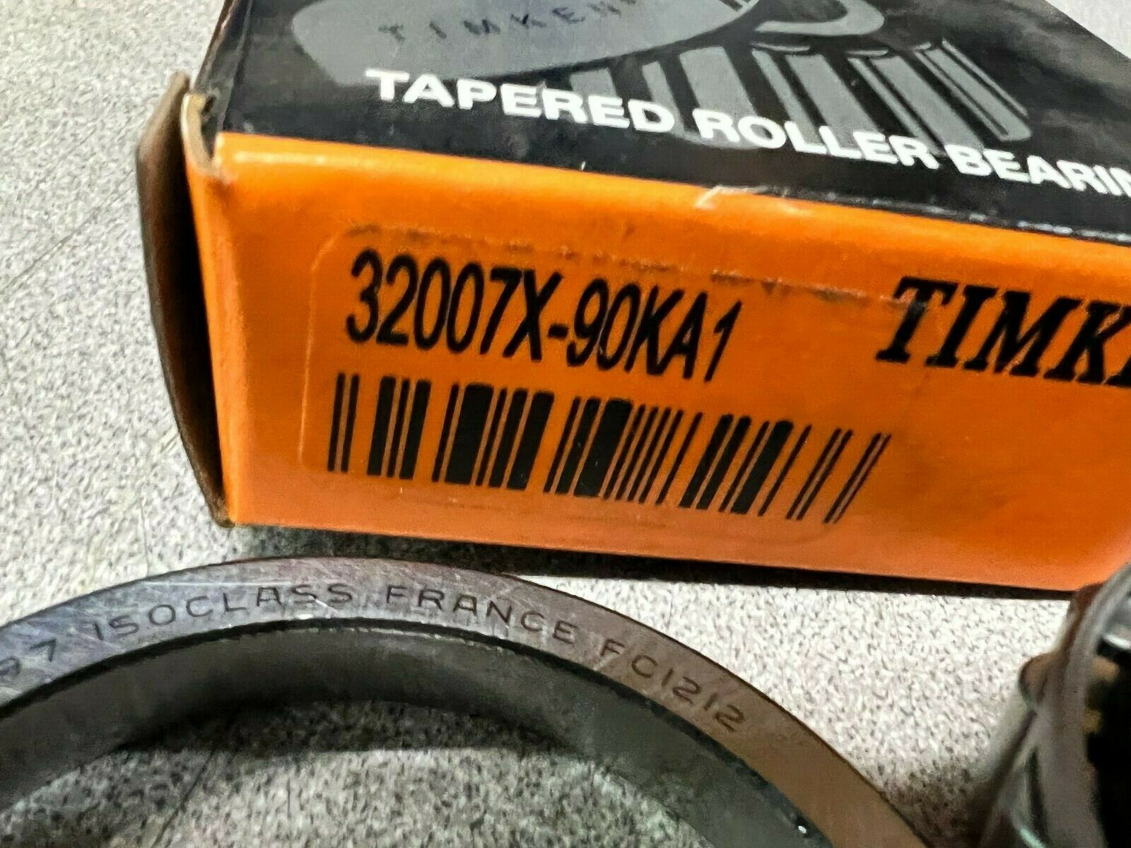 NEW IN BOX TIMKEN ROLLER BEARING WITH RACE 32007X-90KA1