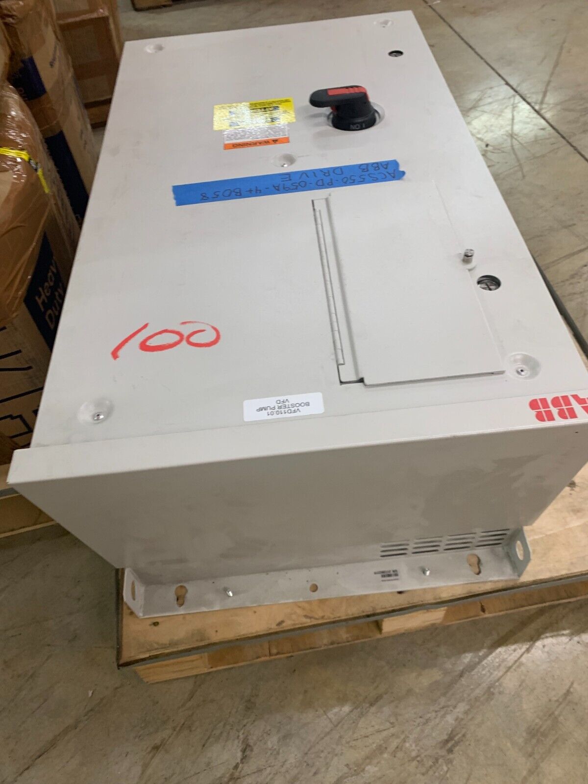 USED ABB 40HP DRIVE WITH DISCONNECT SWITCH ACS550-PD-059A-4+B058