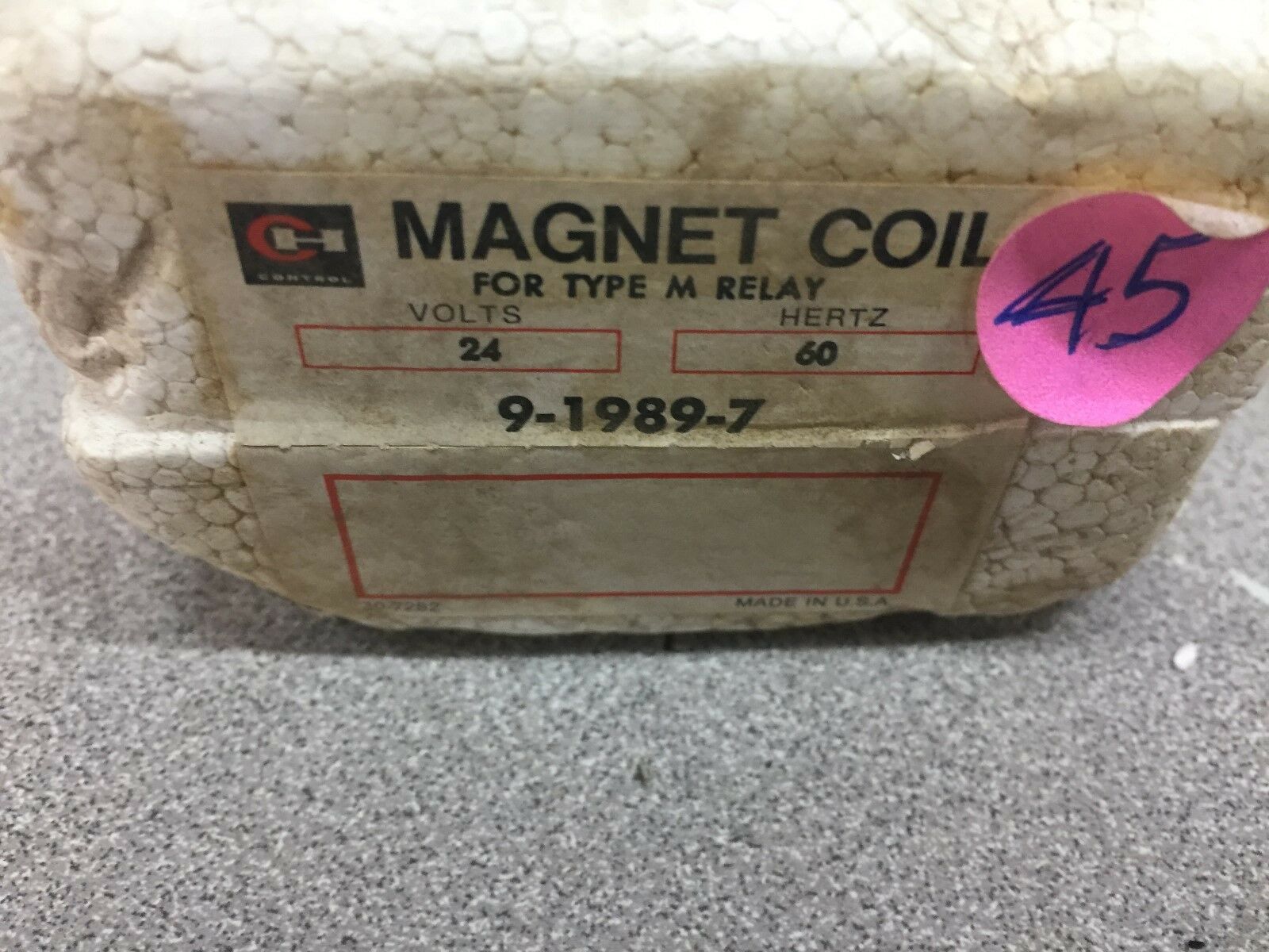 NEW IN BOX CUTLER HAMMER 24VAC COIL 9-1989-7