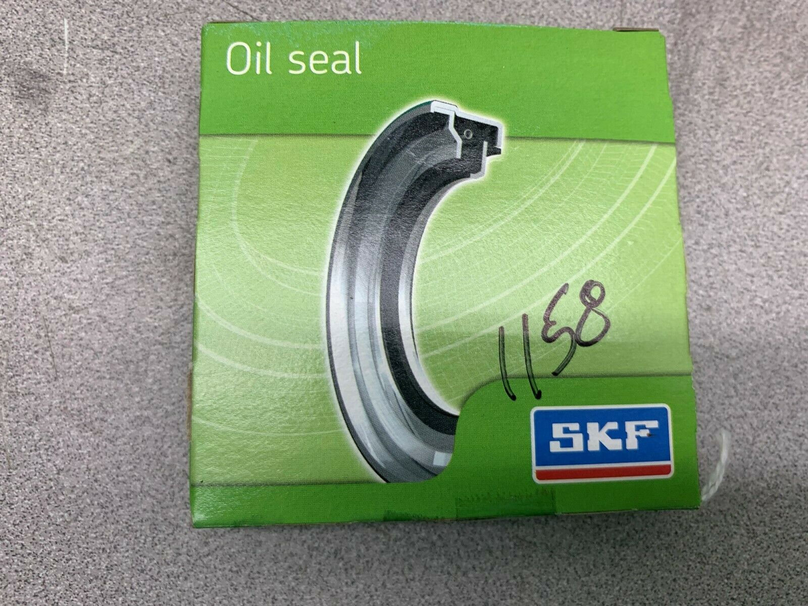 LOT OF 4 NEW IN BOX SKF OILSEAL 400600