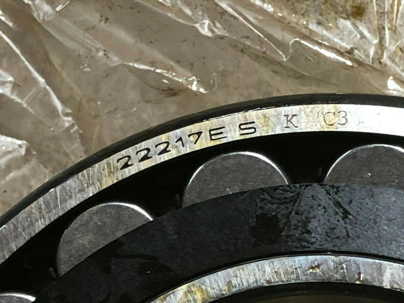 NEW NO BOX FAG 22217ES K CE SPHERICAL ROLLER BEARING 22217ESKC3