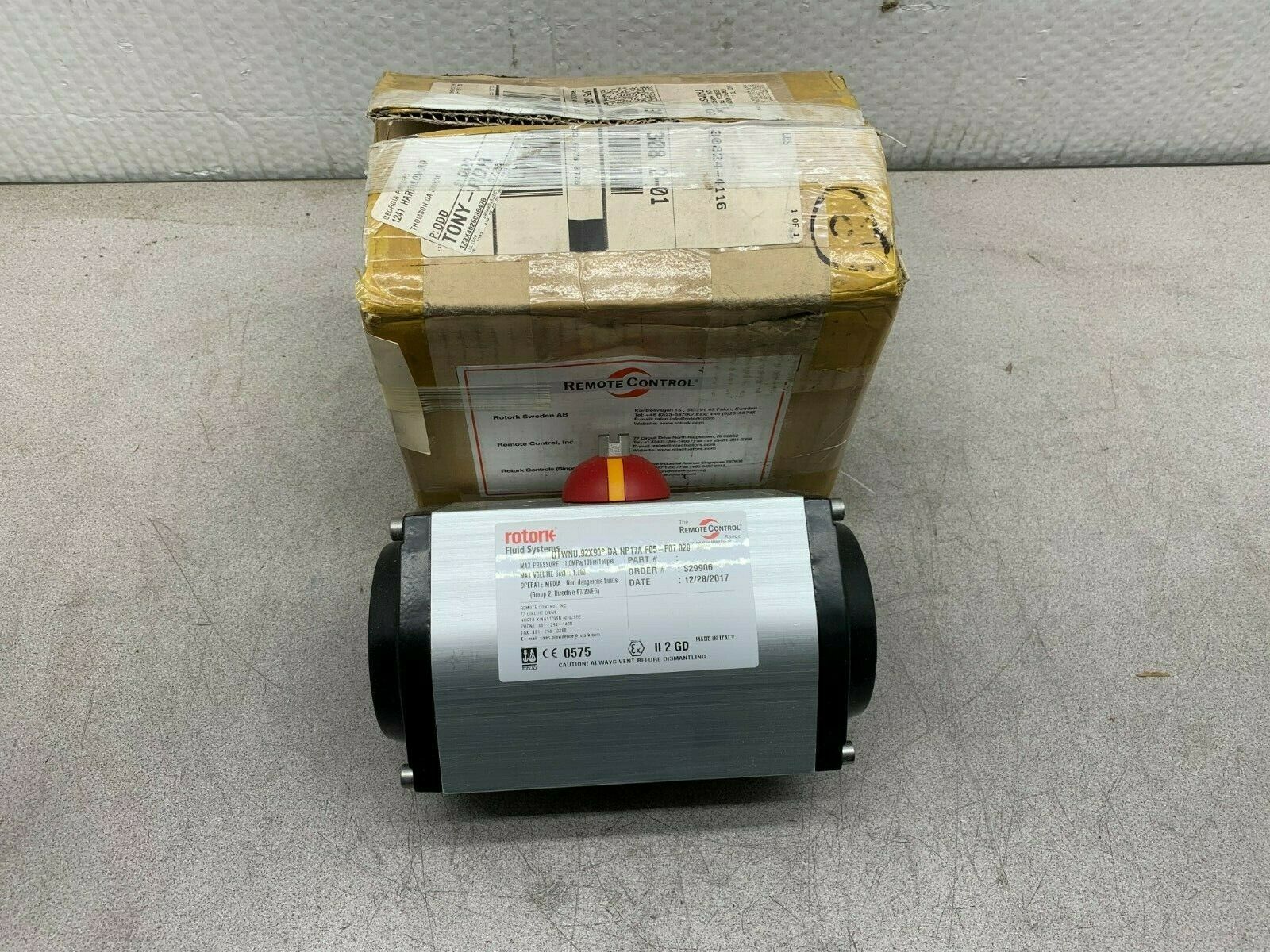 NEW IN BOX ROTORK NP17A F05-F07 020 PNEUMATIC ACTUATOR GTWNU.92X90