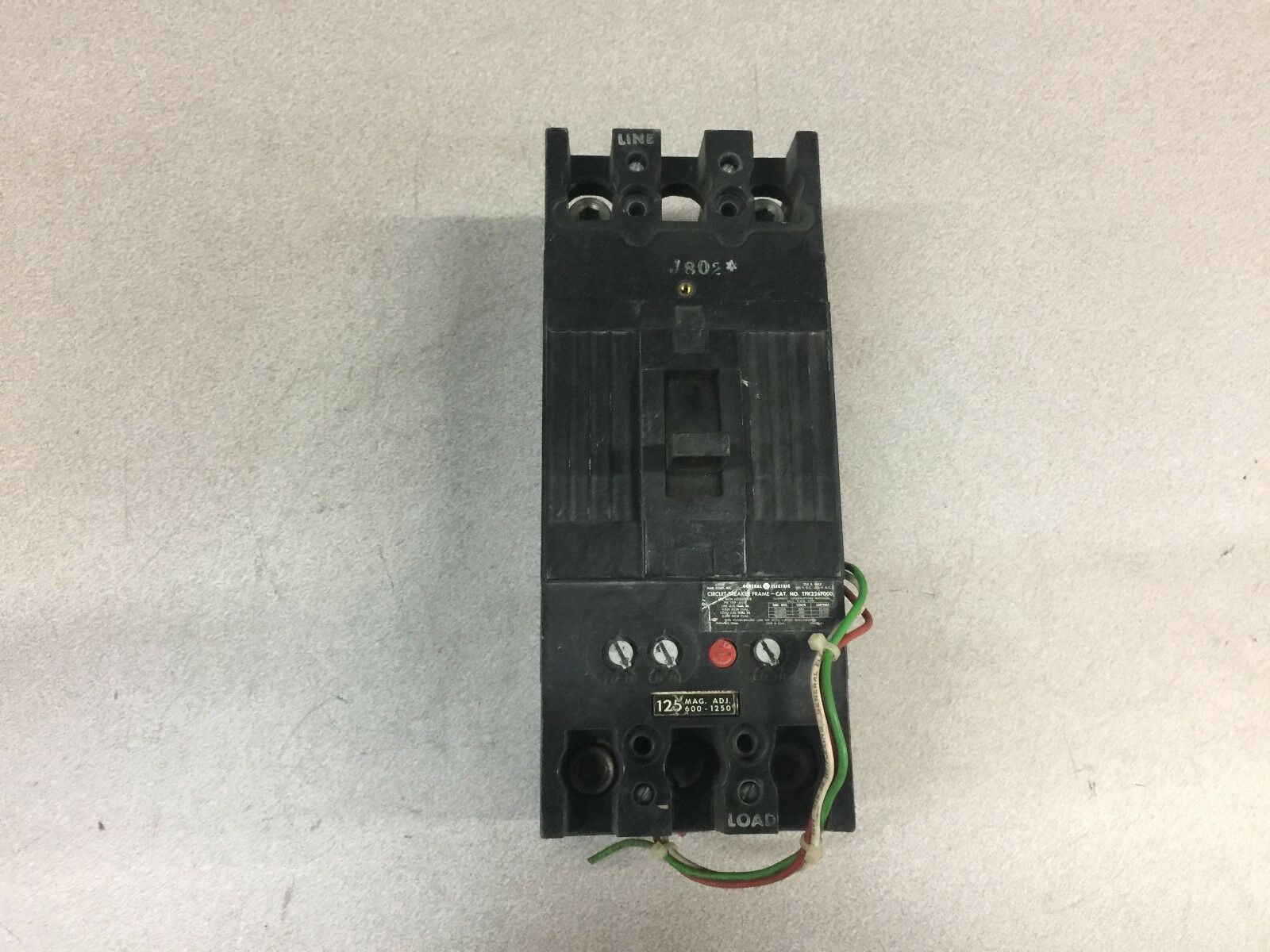 USED GE 125AMP 600VAC 250VDC 2POLE 600-1250TRIP CIRCUIT BREAKER TFK226F00