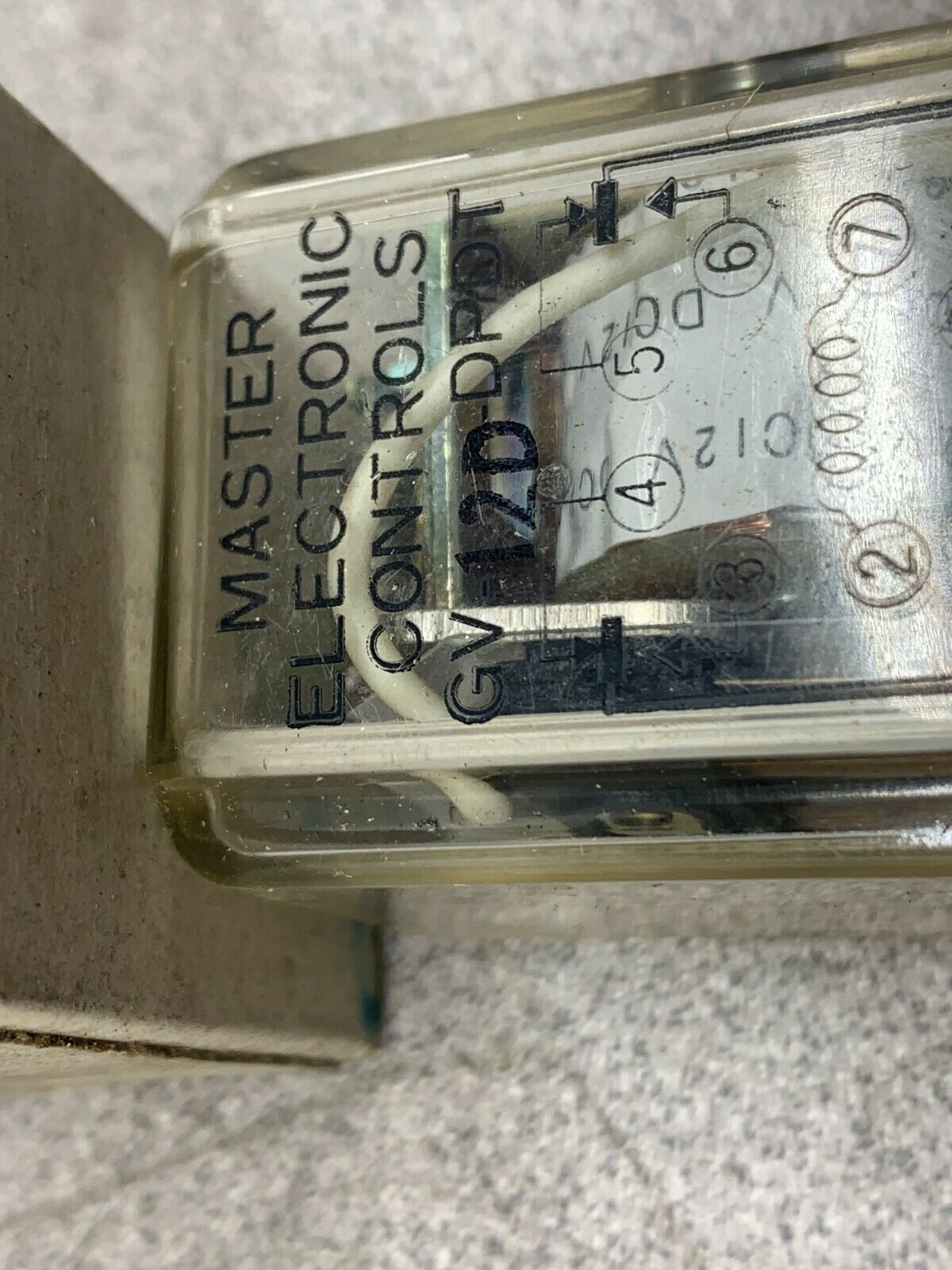 NEW IN BOX MEC RELAY GV 12D DPDT