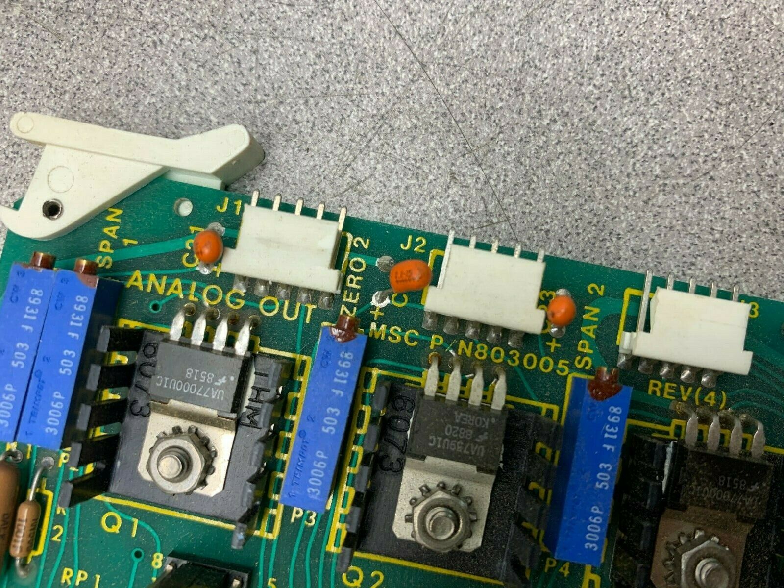 NEW NO BOX MSC ANALOG OUT BOARD 803005