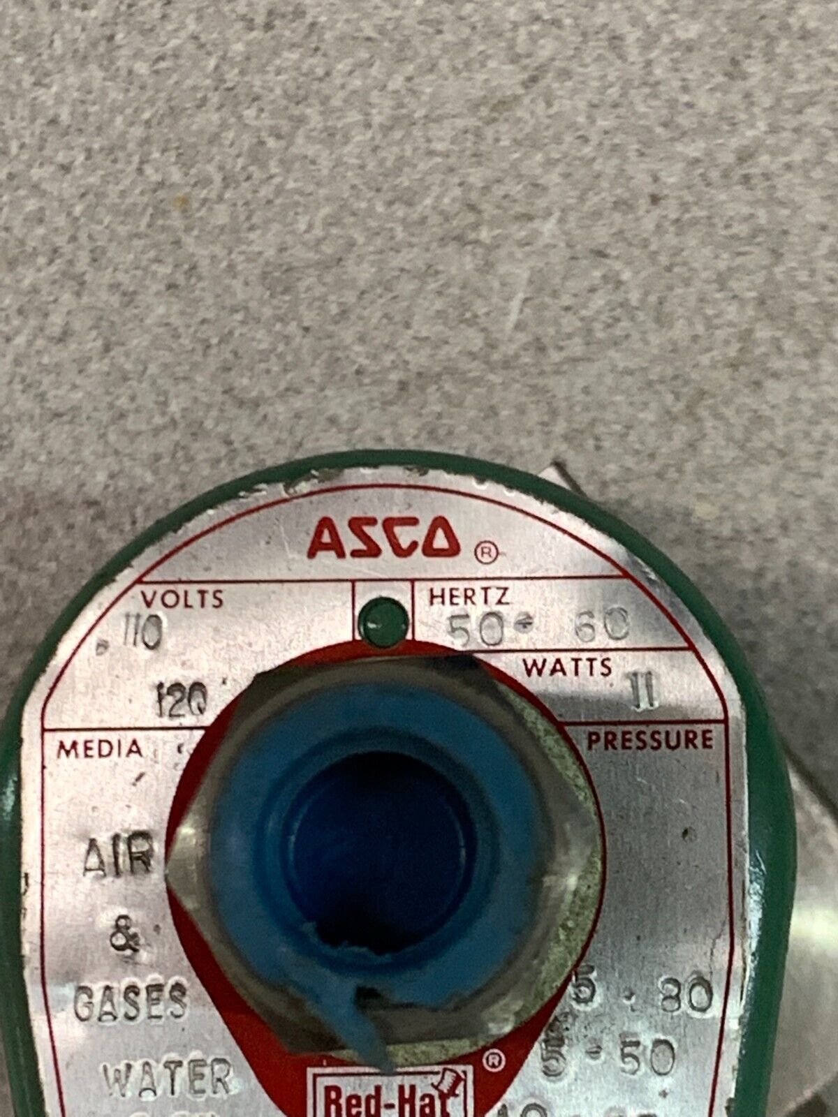 NEW NO BOX ASCO RED HAD 3/32" SOLENOID VALVE 110/120V. COIL 8317A8