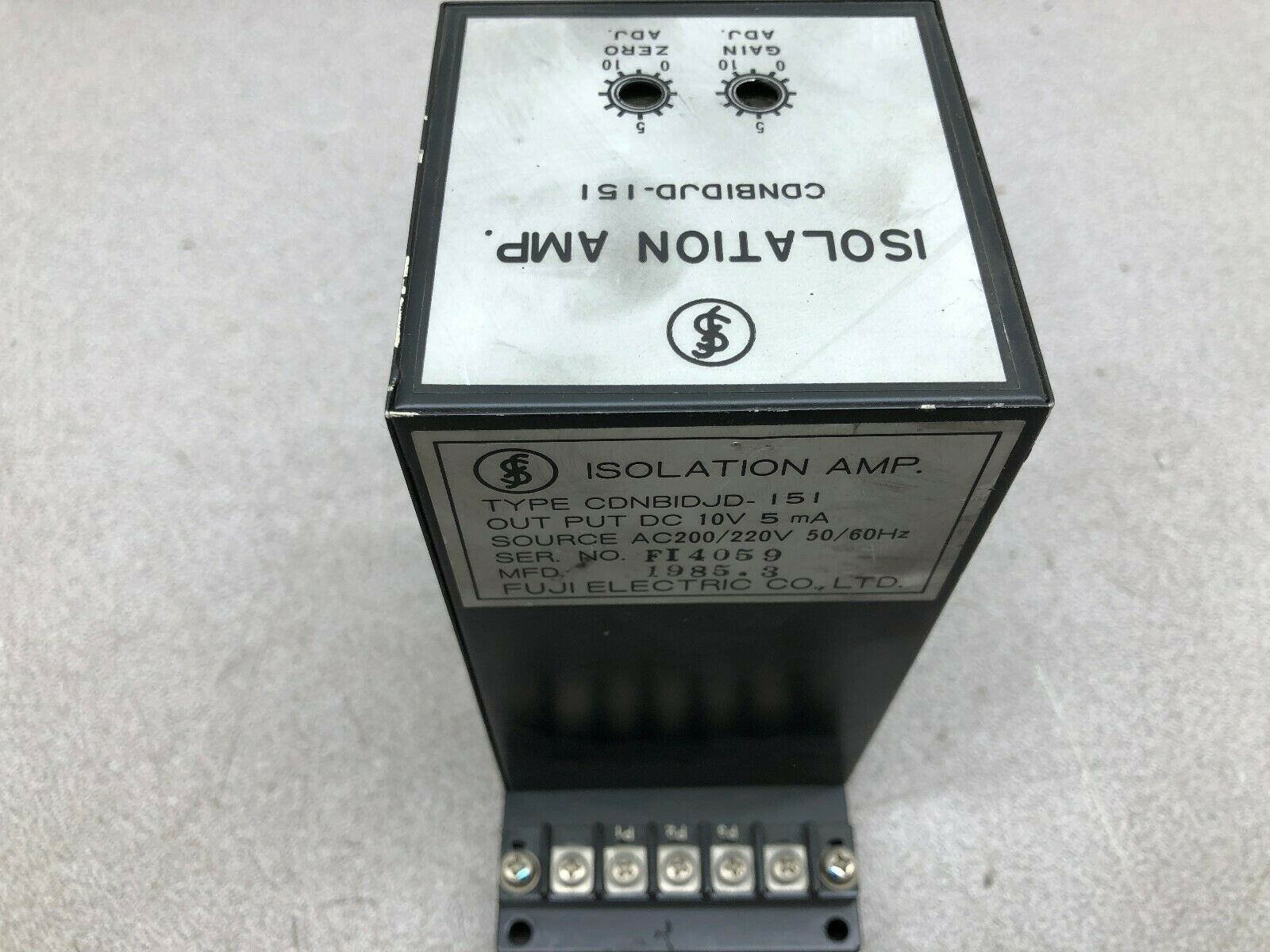 NEW NO BOX FUJI ELECTRIC 220 VAC INPUT 10 VDC OUTPUT  ISOLATION AMP CDNBIDJD-151