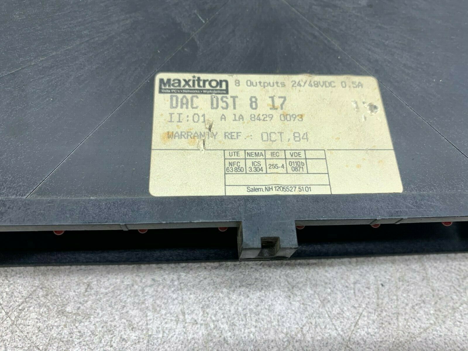 USED MAXITRON OUTPUT MODULE DACDST817