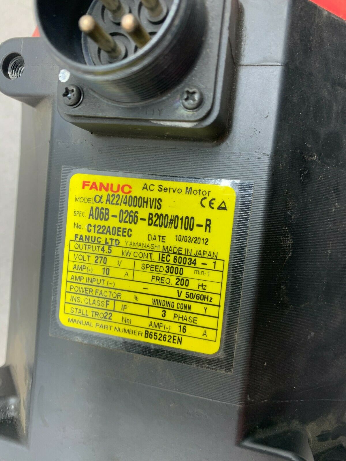 USED FANUC AC SERVO MOTOR A06B-0266-B200 #011-R