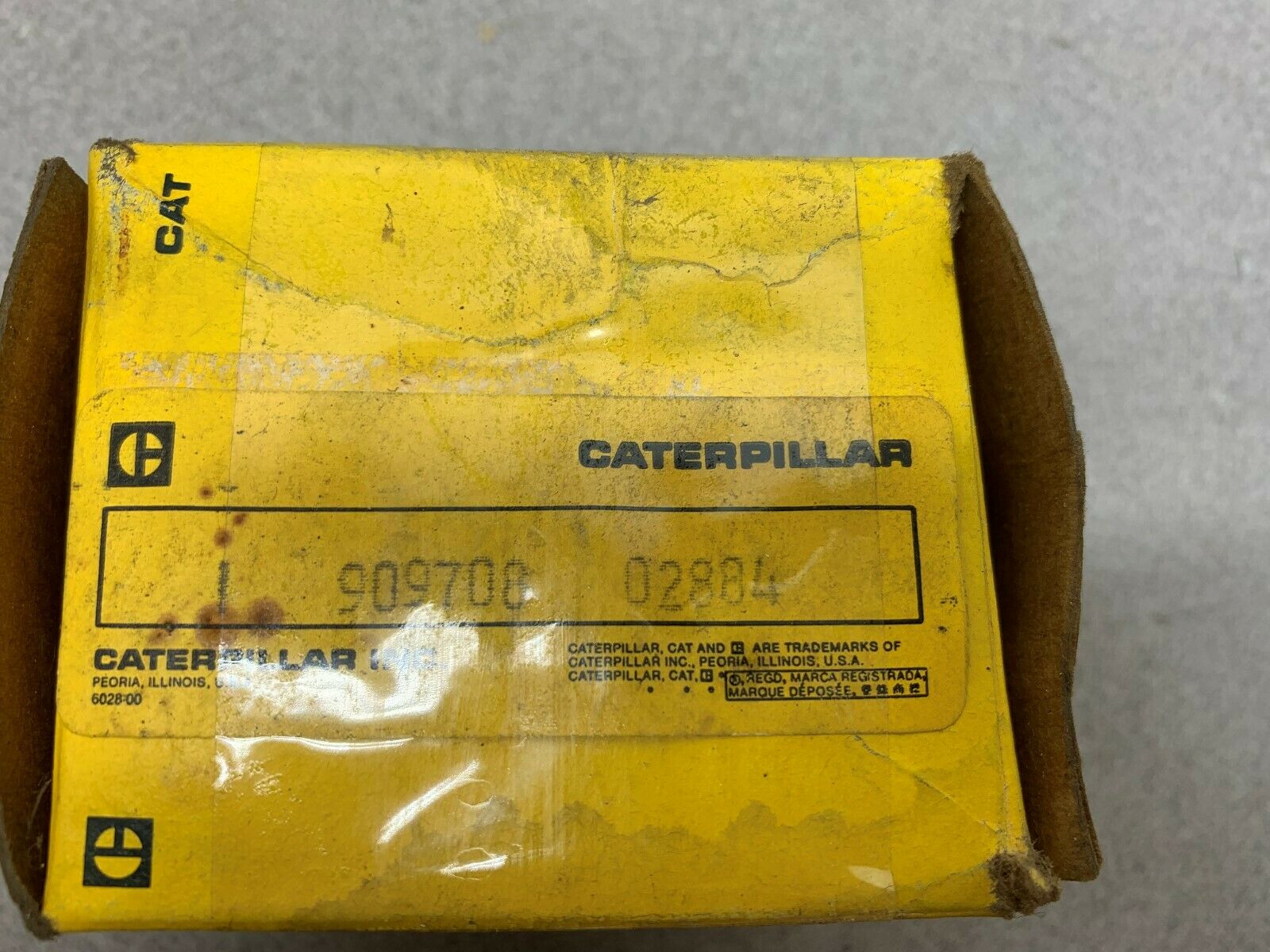 NEW IN BOX CATERPILLAR PART 909700